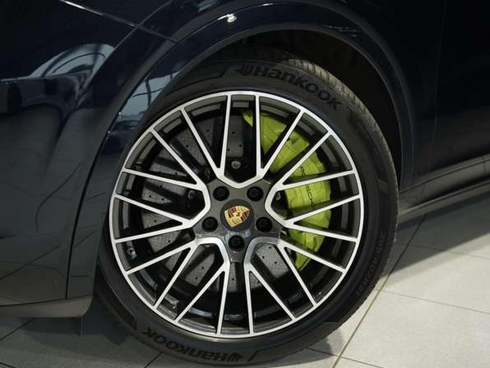 Porsche Cayenne Turbo S E-Hybrid *1.H *21 *Pano*S-Abgas (2020) - Photo 3