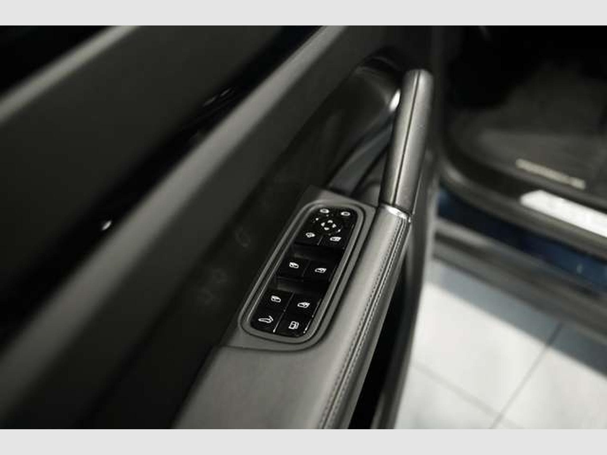 Porsche Cayenne Turbo S E-Hybrid *1.H *21 *Pano*S-Abgas (2020) - Photo 30