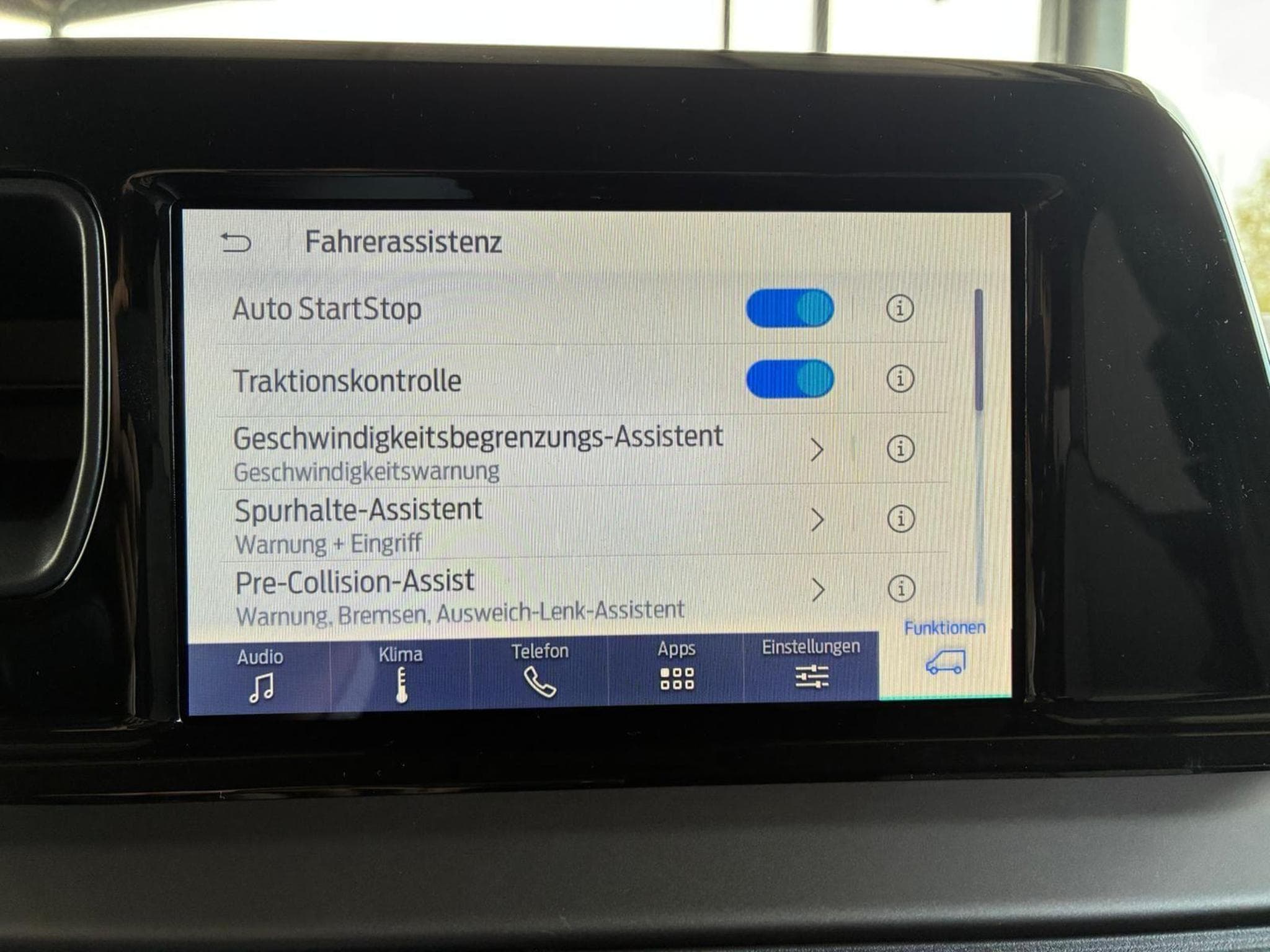 Ford Tourneo Titanium (2026) - Photo 17