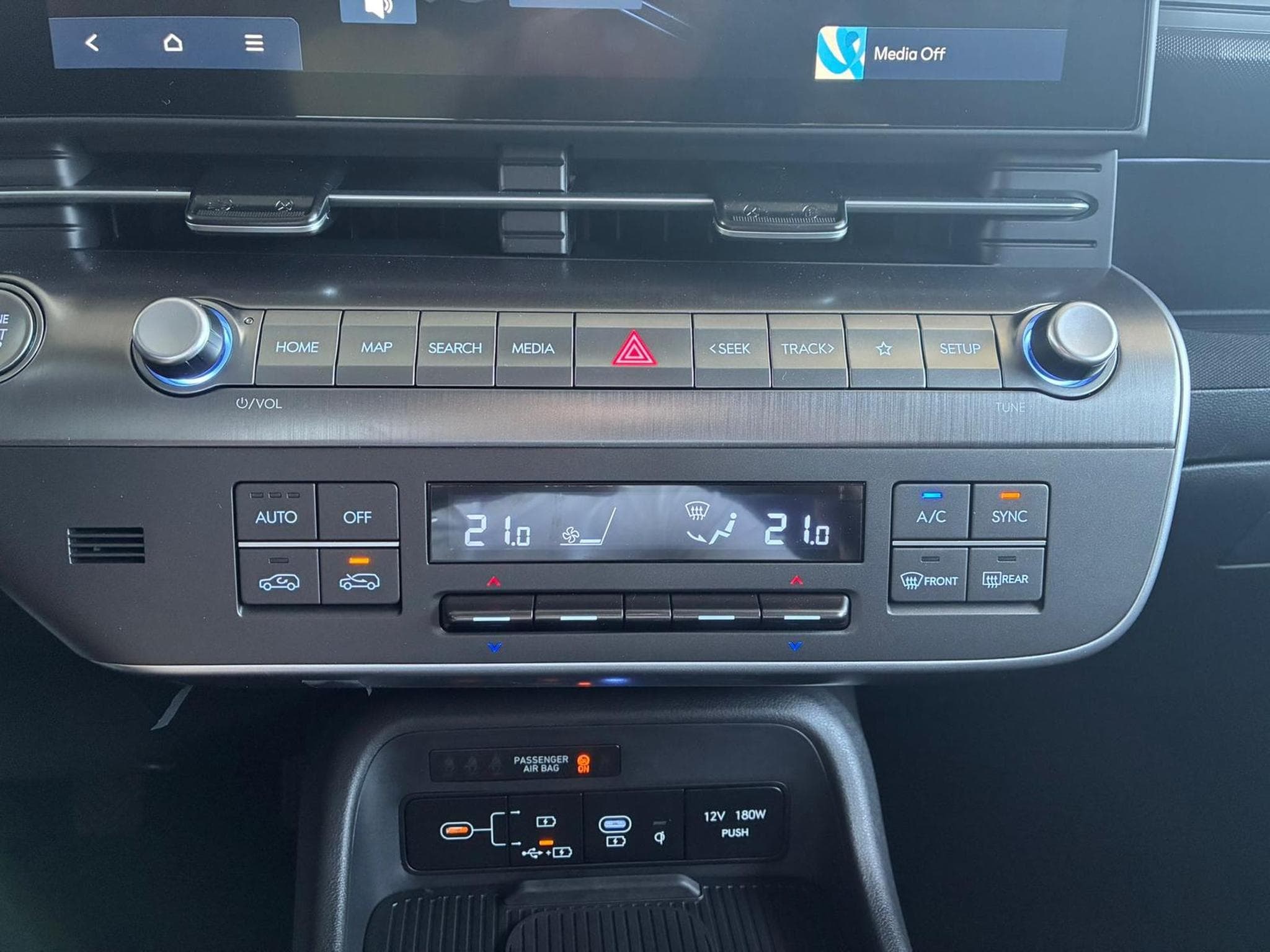 Hyundai Kona Comfort Plus (2025) - Photo 14