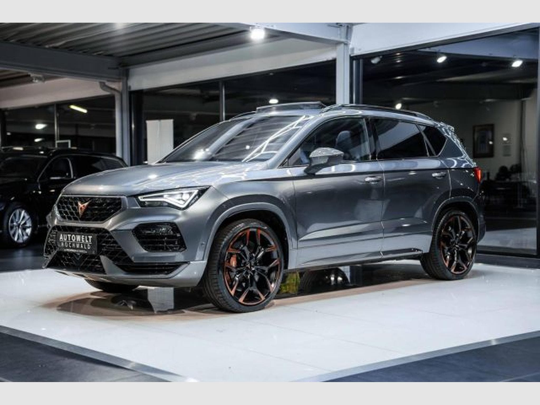 Cupra Ateca Ateca VZ Edition 2.0 TSI DSG 4D NAVI Beats PANO (2022) - Photo 4