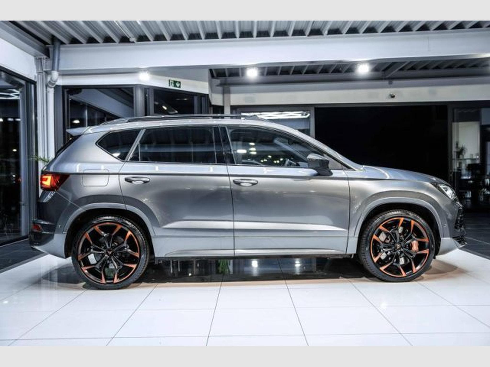 Cupra Ateca Ateca VZ Edition 2.0 TSI DSG 4D NAVI Beats PANO (2022) - Photo 7