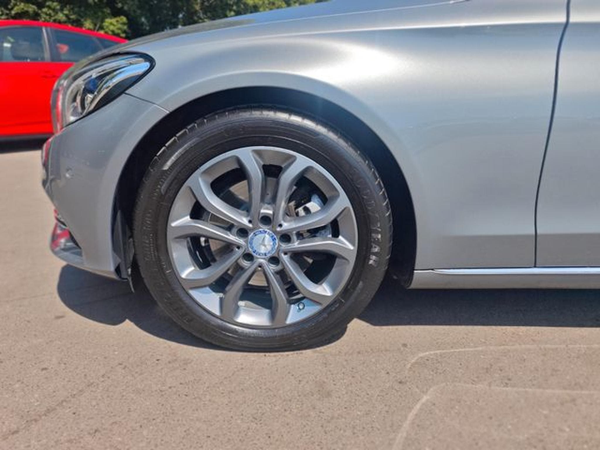 Mercedes C 220 C 220d BT LIM.*AUT.*AVANTGARDE*KAMERA*PANORAMA* (2014) - Photo 11