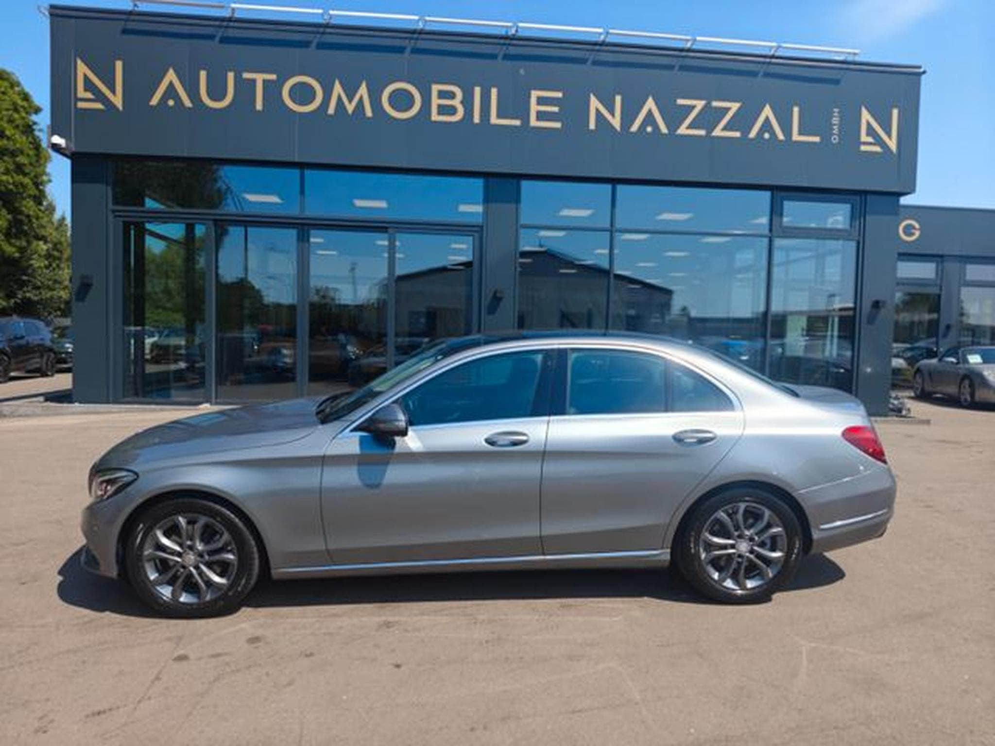 Mercedes C 220 C 220d BT LIM.*AUT.*AVANTGARDE*KAMERA*PANORAMA* (2014) - Photo 13