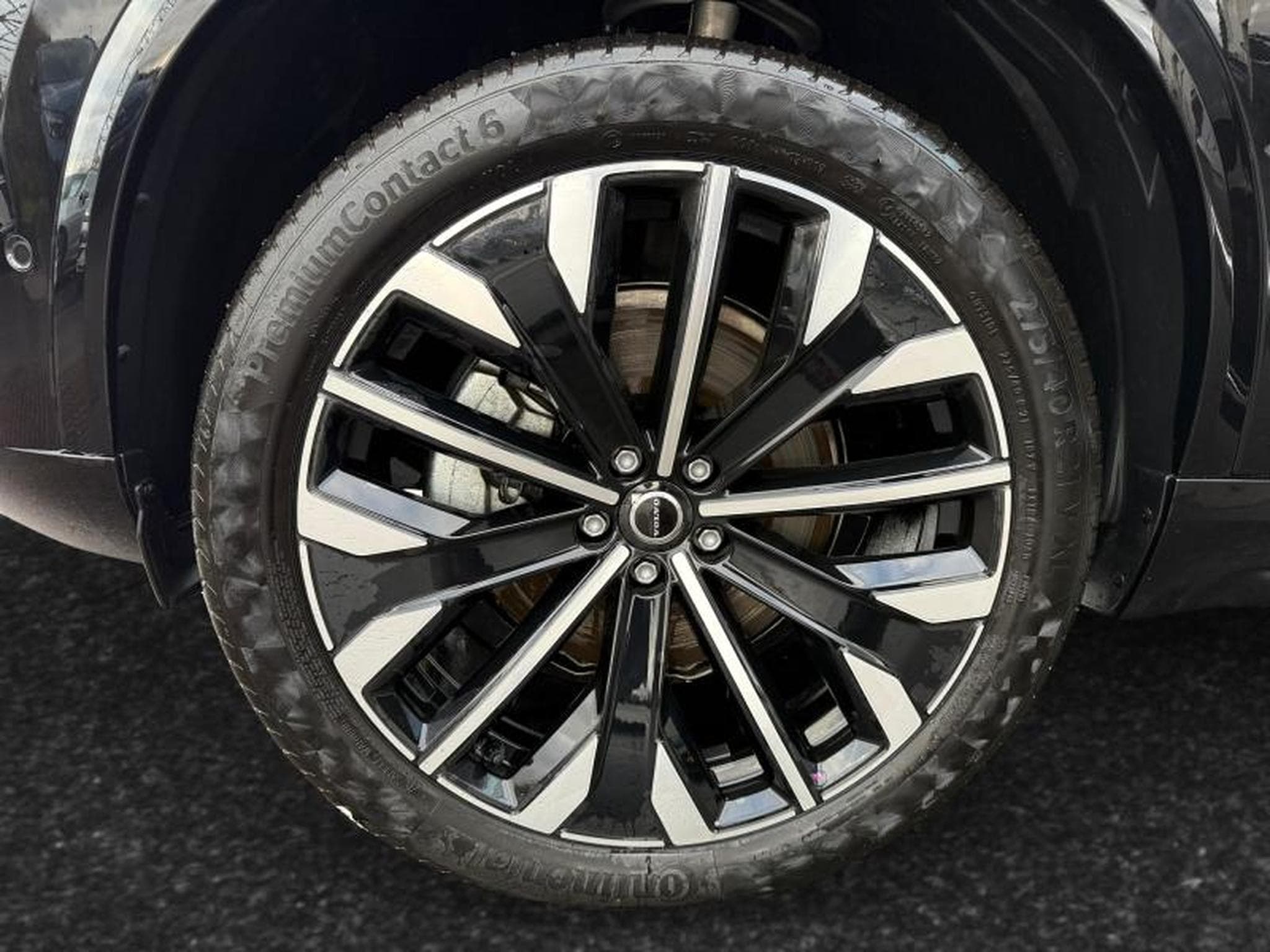 Volvo XC90 B5 Plus Bright / Essence (2025) - Photo 14