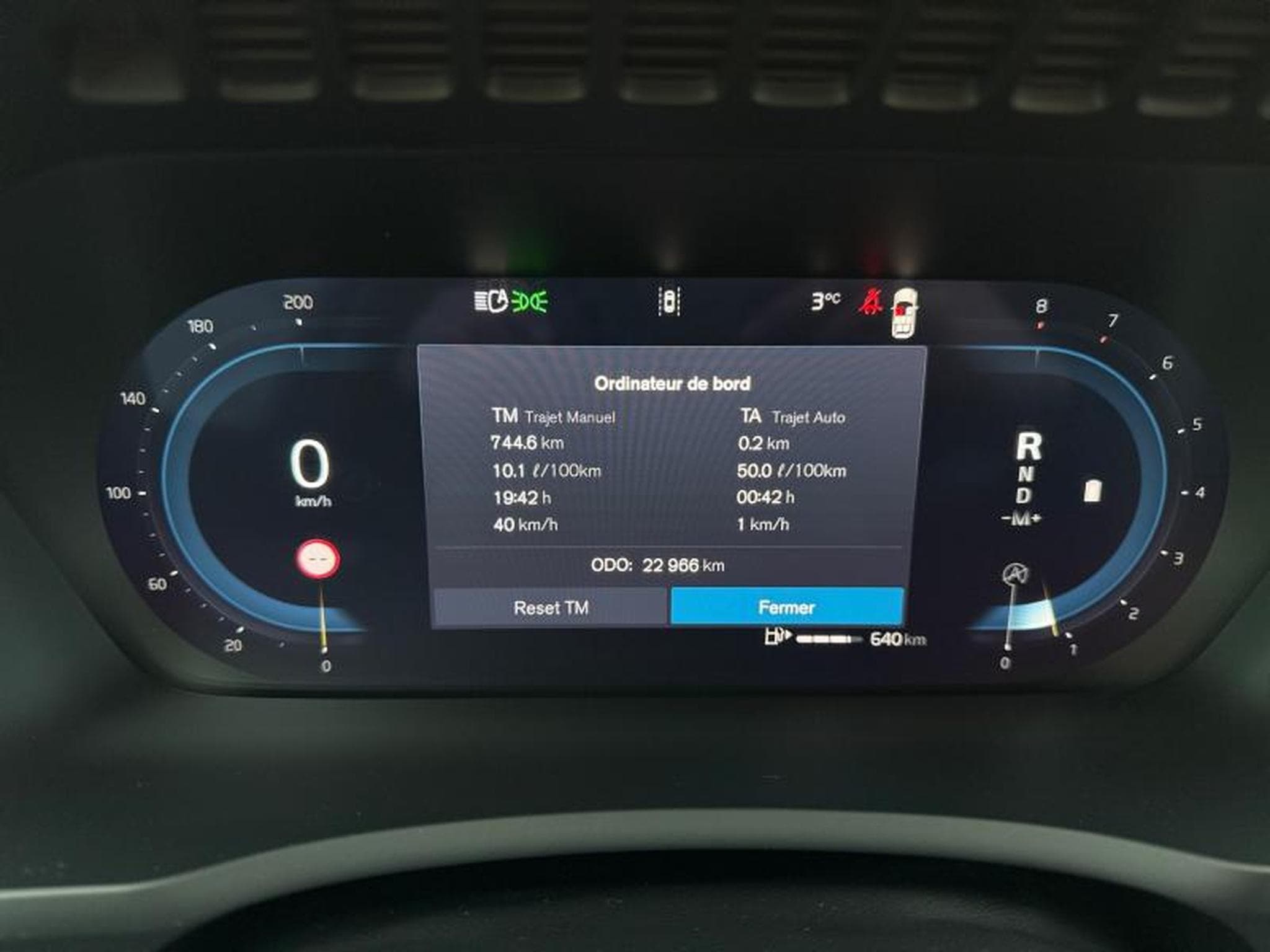 Volvo XC90 B5 Plus Bright / Essence (2025) - Photo 18