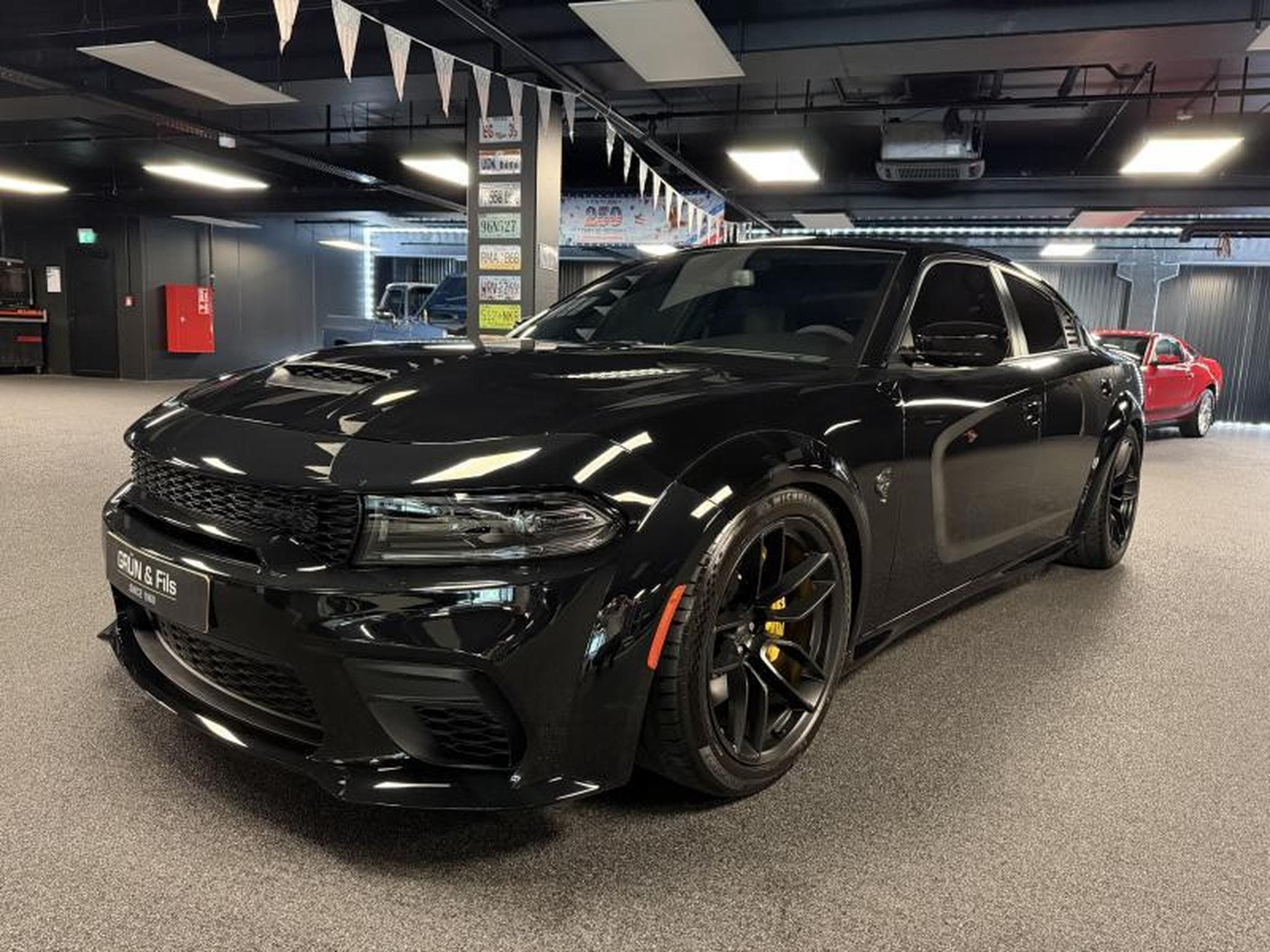 Dodge Charger SRT HELLCAT JAILBREAK (2025) - Photo 3