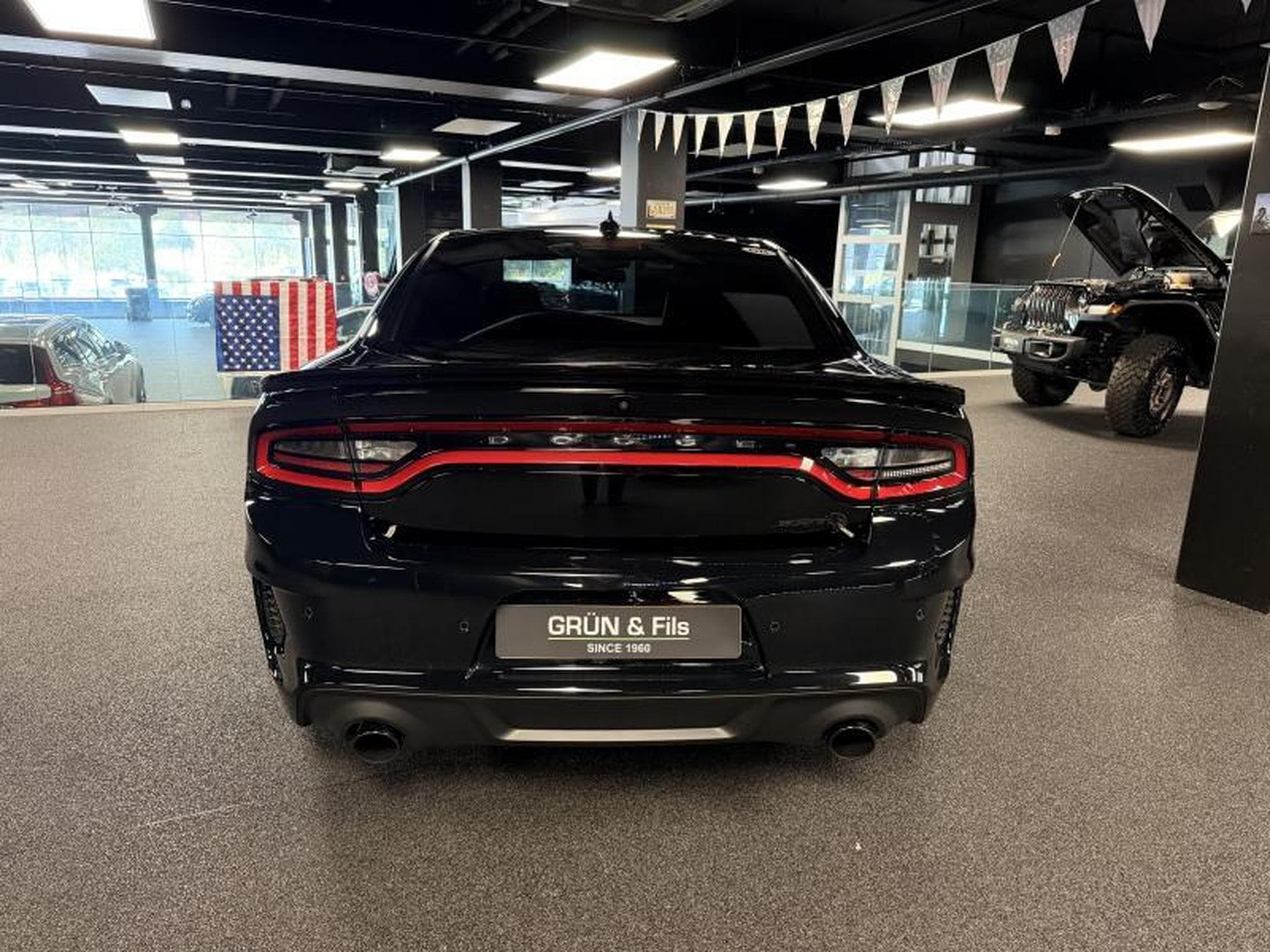 Dodge Charger SRT HELLCAT JAILBREAK (2025) - Photo 6