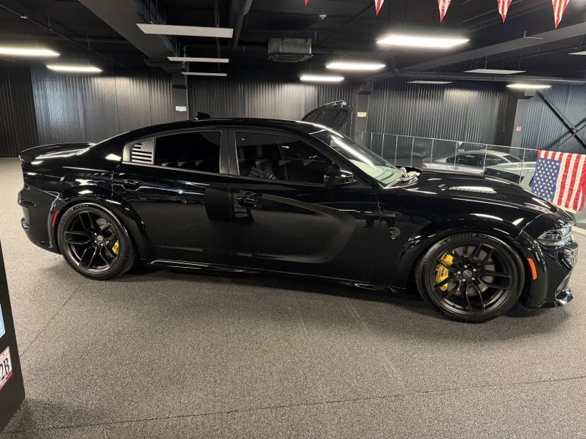Dodge Charger SRT HELLCAT JAILBREAK (2025) - Photo 8