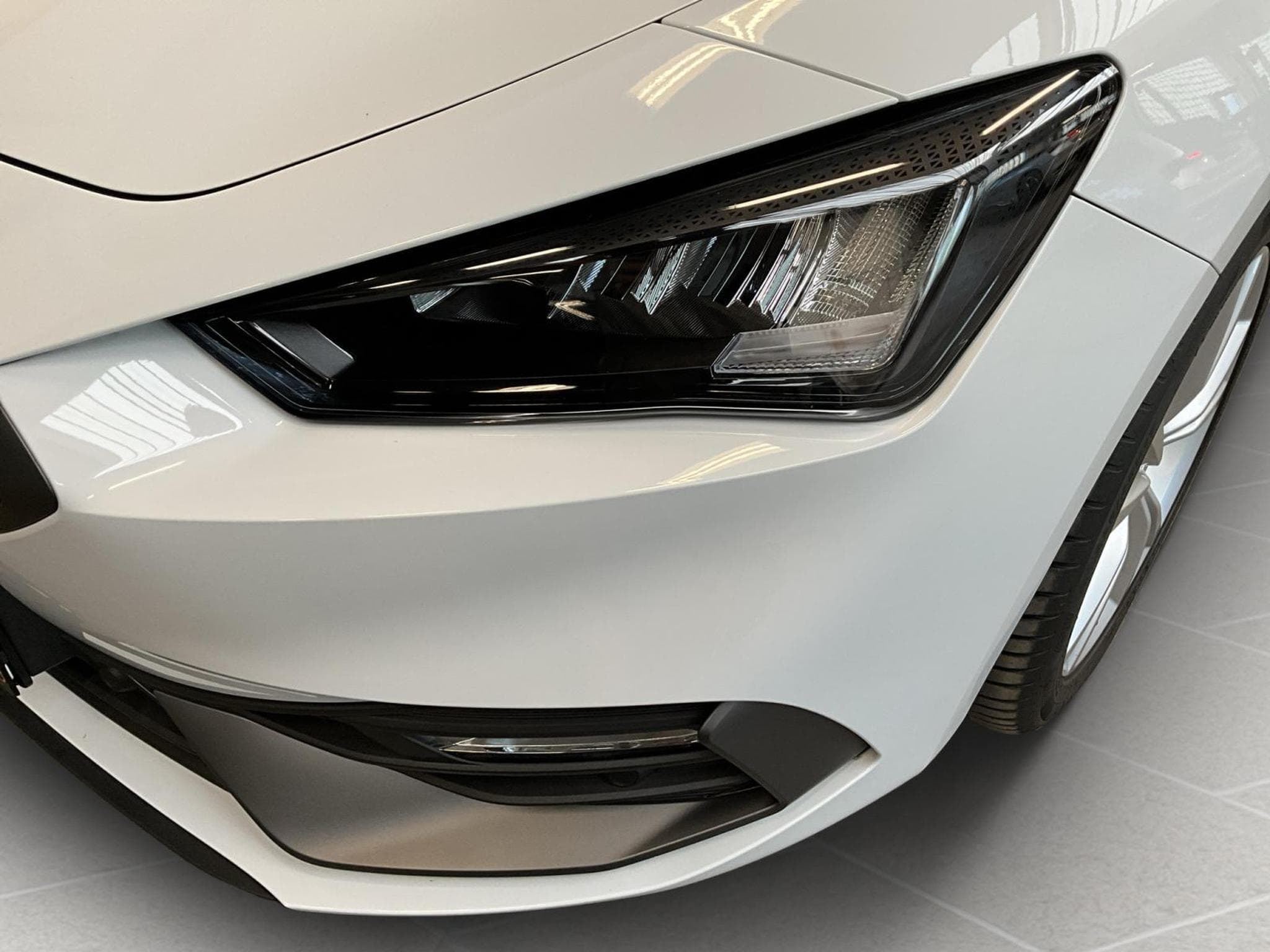 Seat Leon FR+DSG+Led+P.Safe+Kessy+Diebstahl (2025) - Photo 17