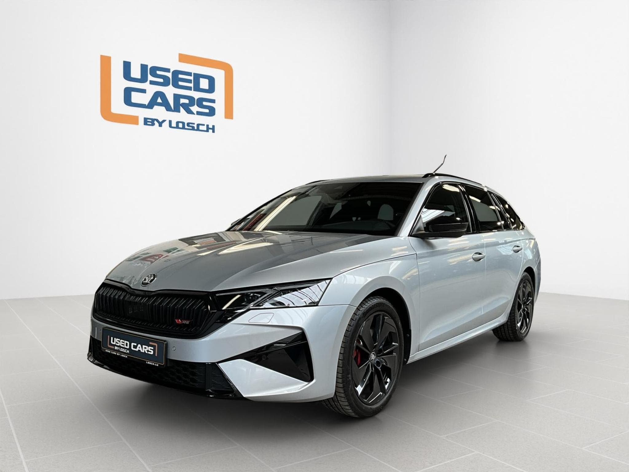 Skoda Octavia RS+DSG+AHK+LED+Navi+Side-Ass. (2025) - Photo 1