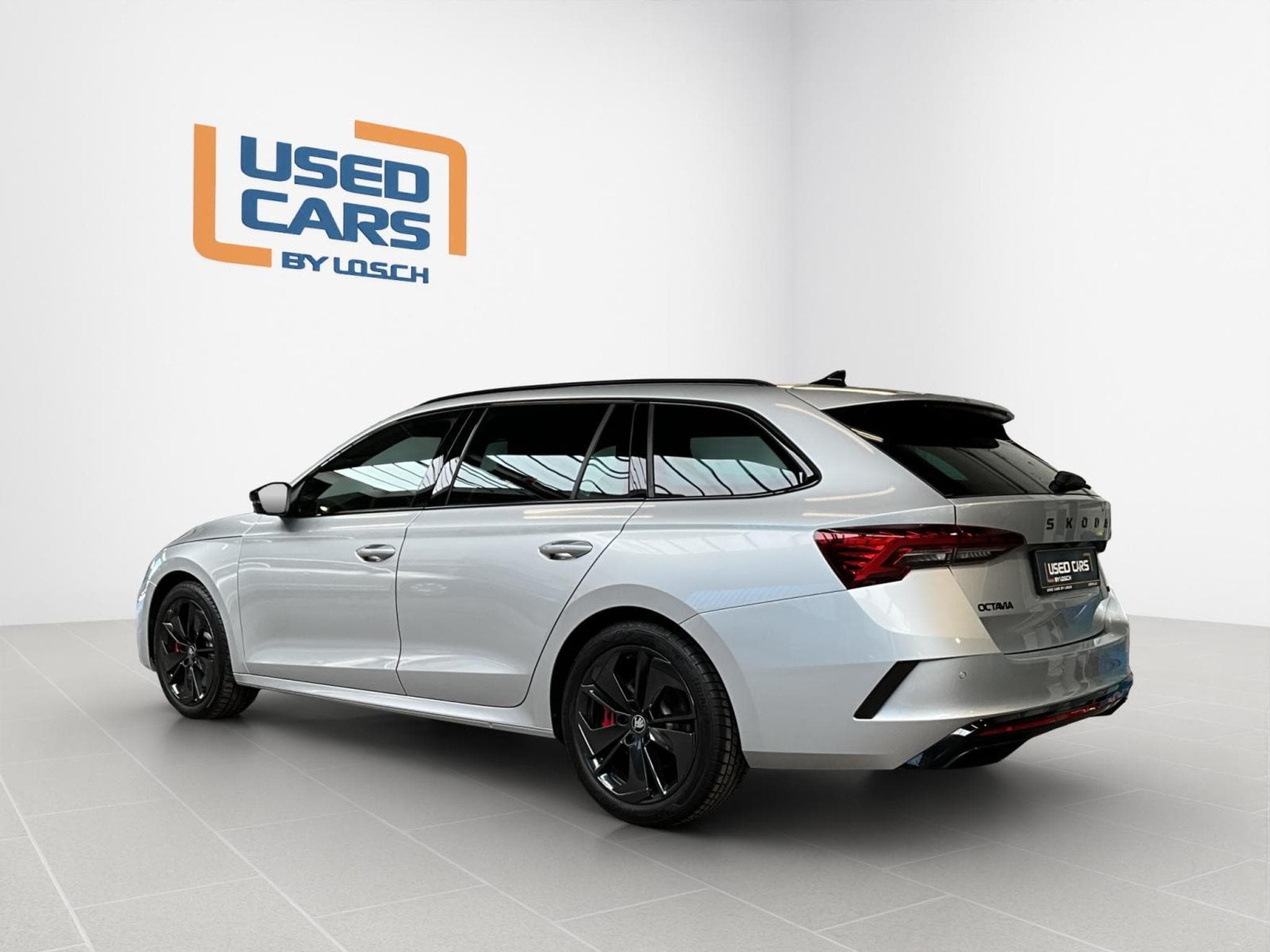 Skoda Octavia RS+DSG+AHK+LED+Navi+Side-Ass. (2025) - Photo 5