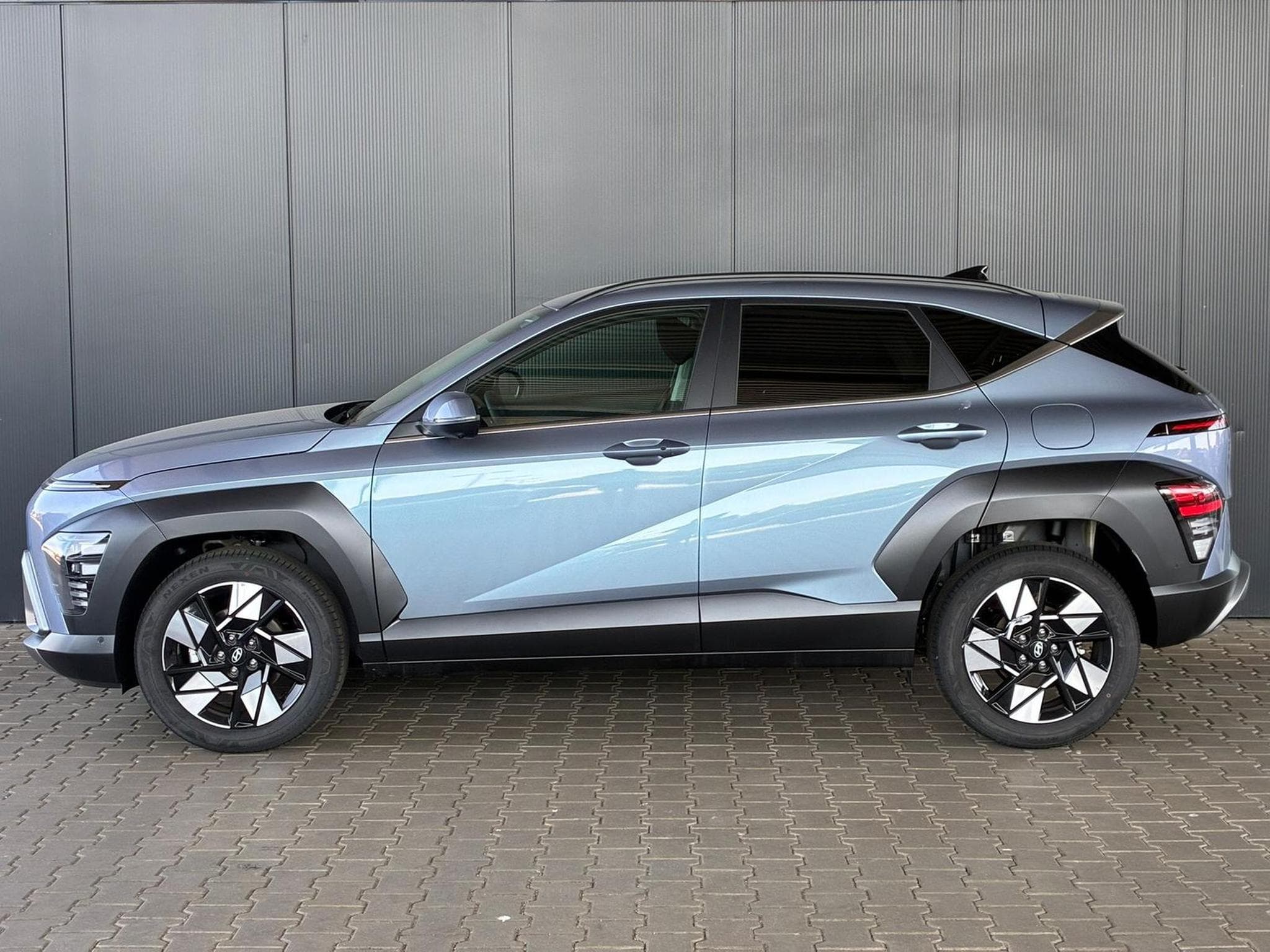 Hyundai Kona Comfort Plus (2025) - Photo 2
