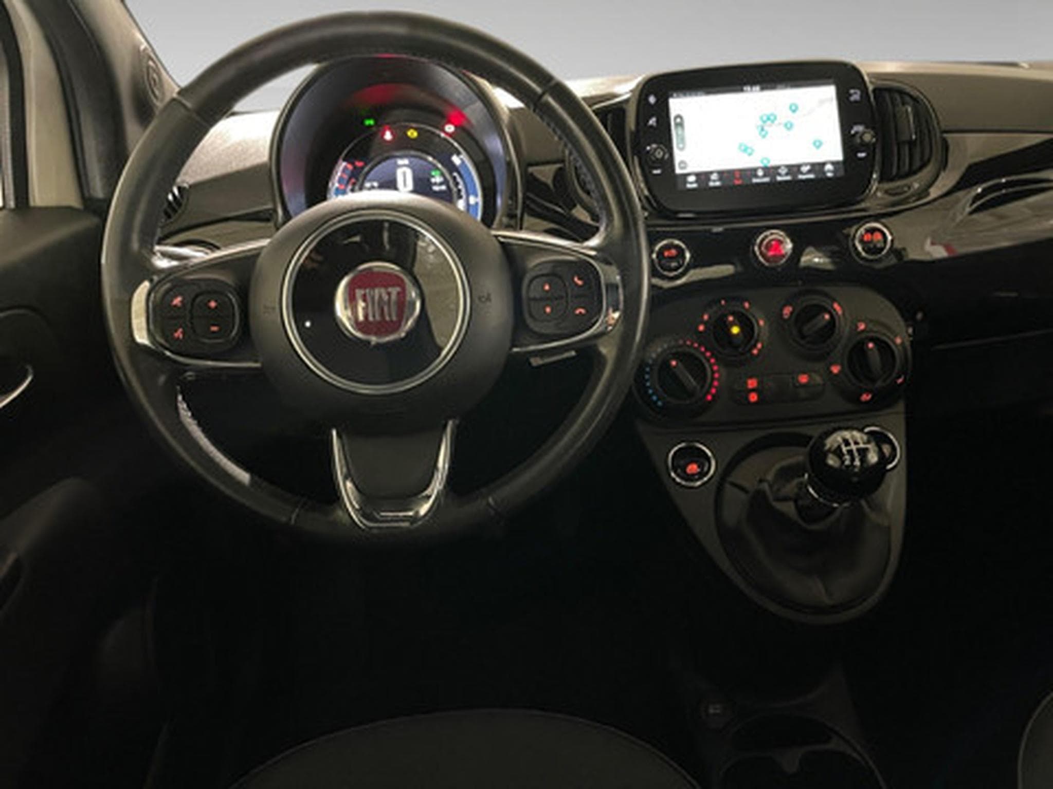 Fiat 500 0.9 Turbo TwinAir 85hp 120th (2019) - Photo 6