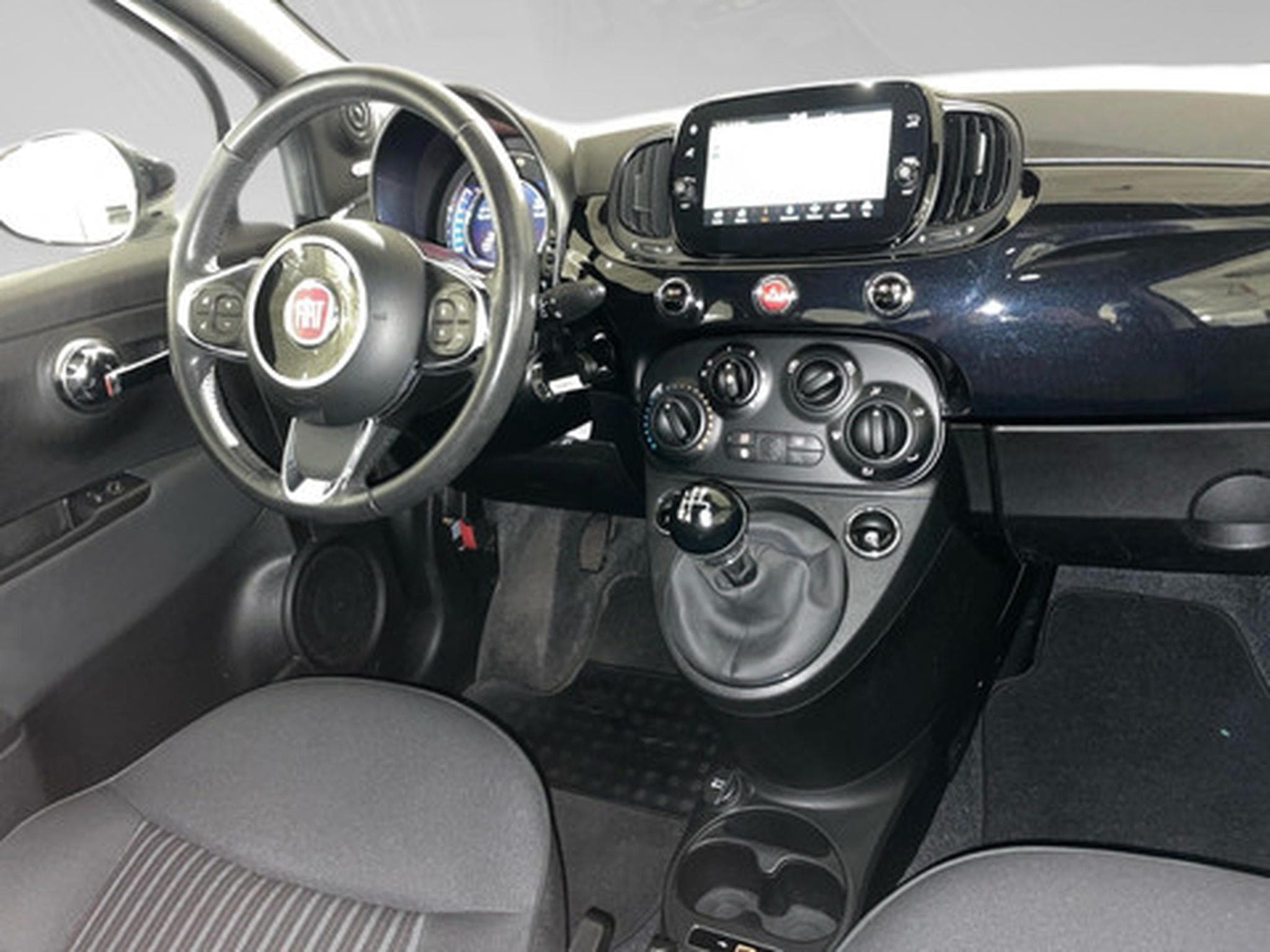 Fiat 500 0.9 Turbo TwinAir 85hp 120th (2019) - Photo 7