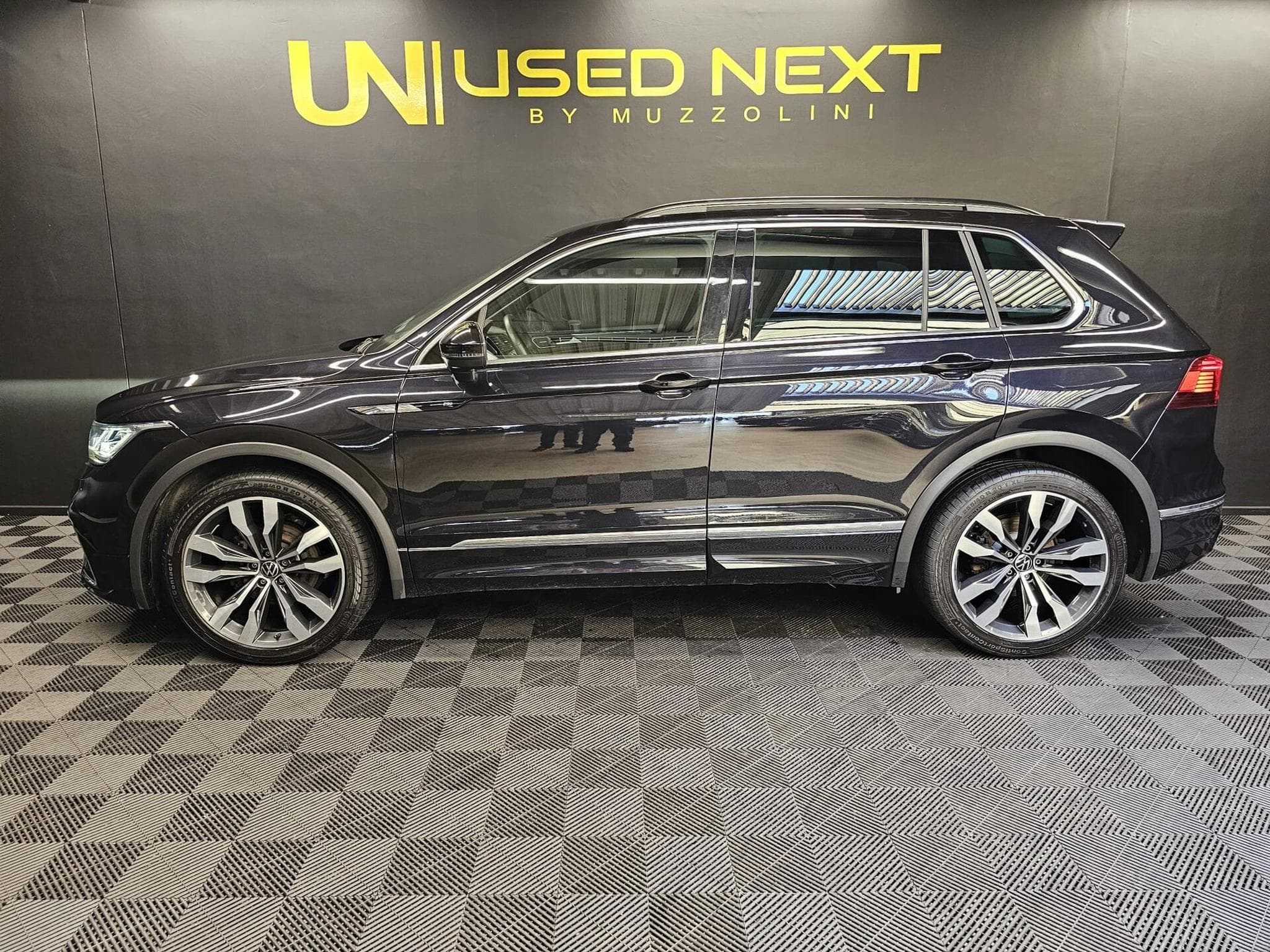 VW Tiguan Tiguan R-Line 2.0 TDI 150CV (2022) - Photo 5