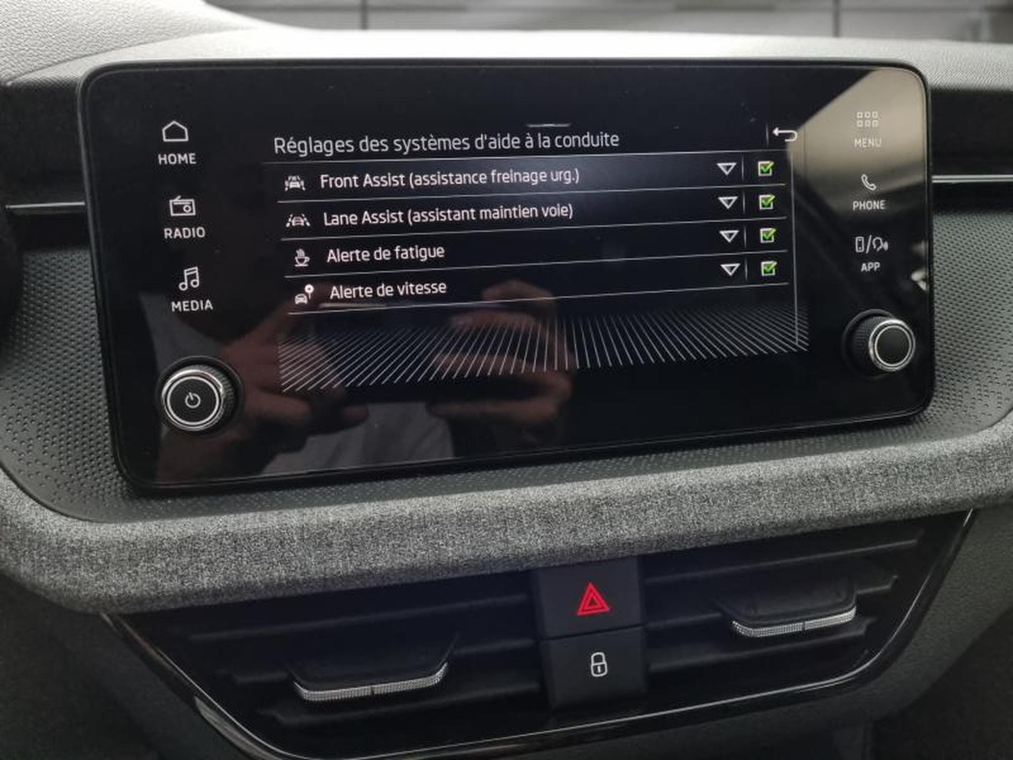 Skoda Scala -36% 1.0 TSI Evo2 116ch Selection DSG7 (2025) - Photo 21