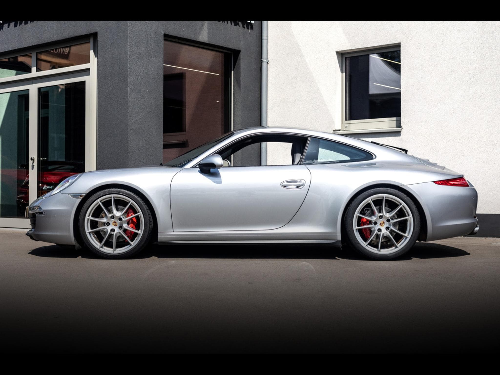 Porsche 911 (991.1) CARRERA 4S COUPE PDK - GT-SILVER (2014) - Photo 2