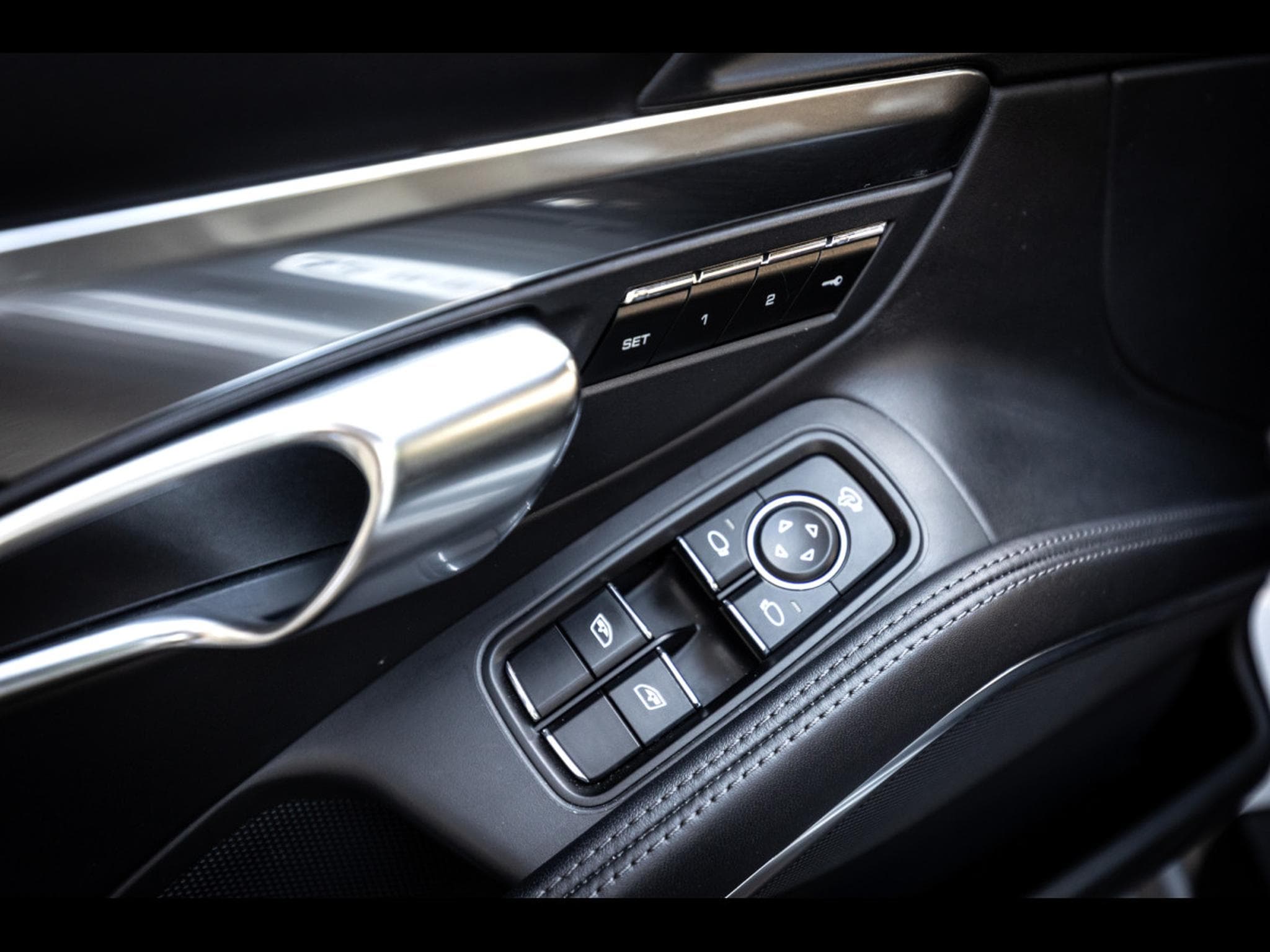 Porsche 911 (991.1) CARRERA 4S COUPE PDK - GT-SILVER (2014) - Photo 25