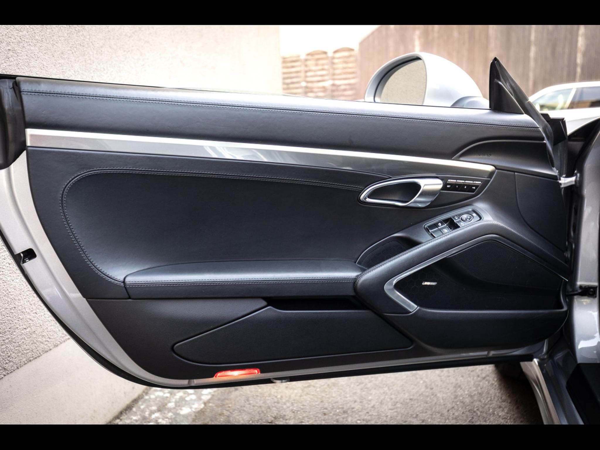 Porsche 911 (991.1) CARRERA 4S COUPE PDK - GT-SILVER (2014) - Photo 8