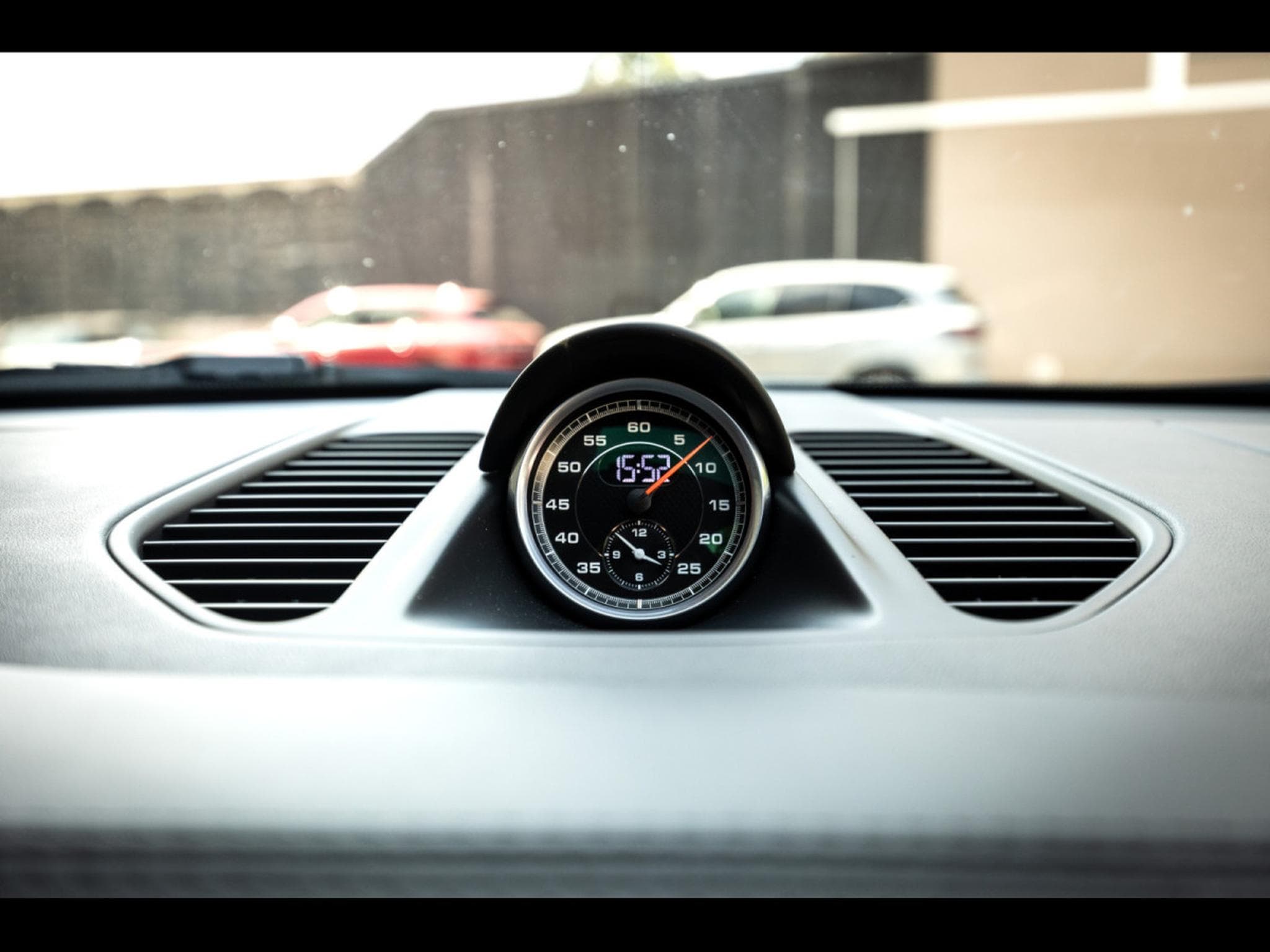 Porsche 911 .1 911 CARRERA 4S COUPE PDK - GT-SILVER (2014) - Photo 20