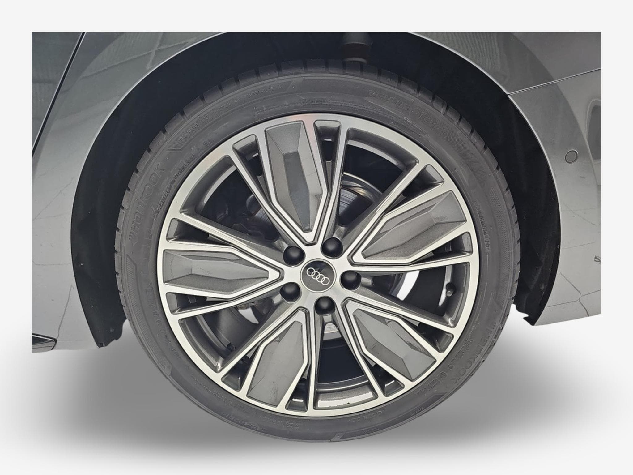 Audi A4 2.0 TFSI S-Tronic 204  S-Line (2025) - Photo 6