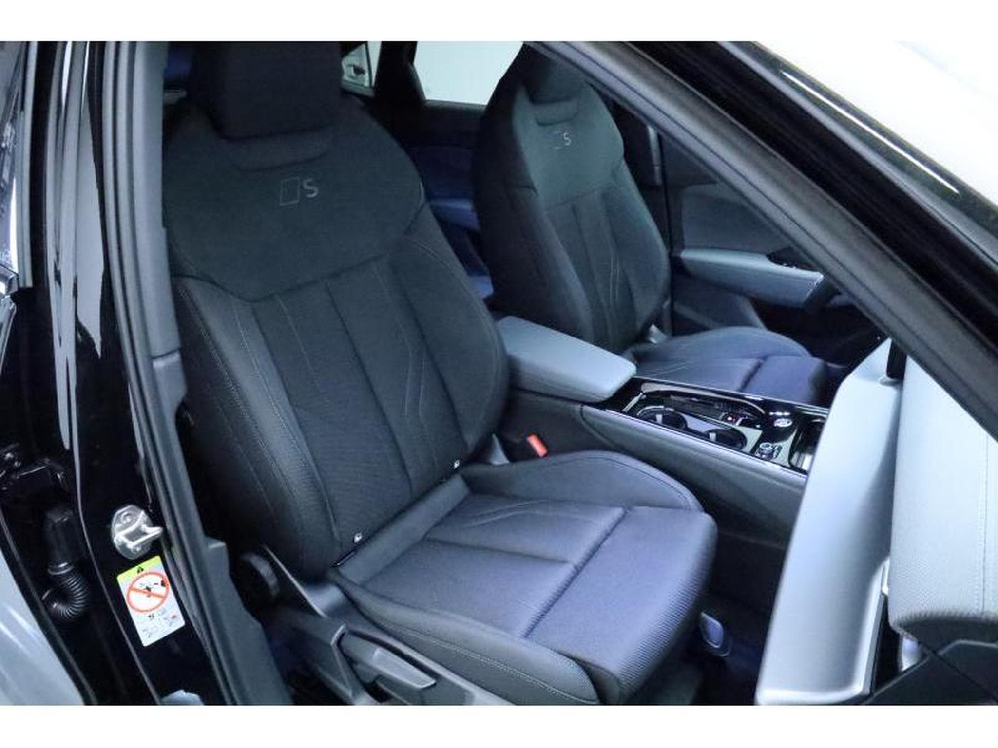 Audi Q3 Sportback (2026) - Photo 13