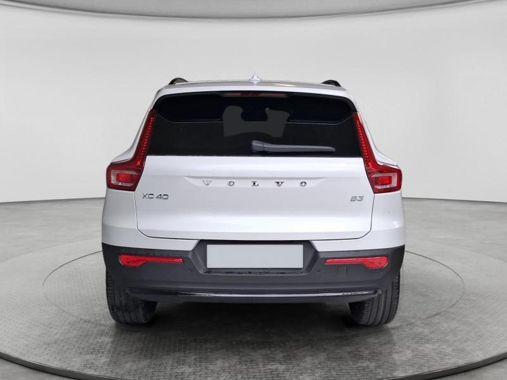 Volvo XC40 Dark (2026) - Photo 16