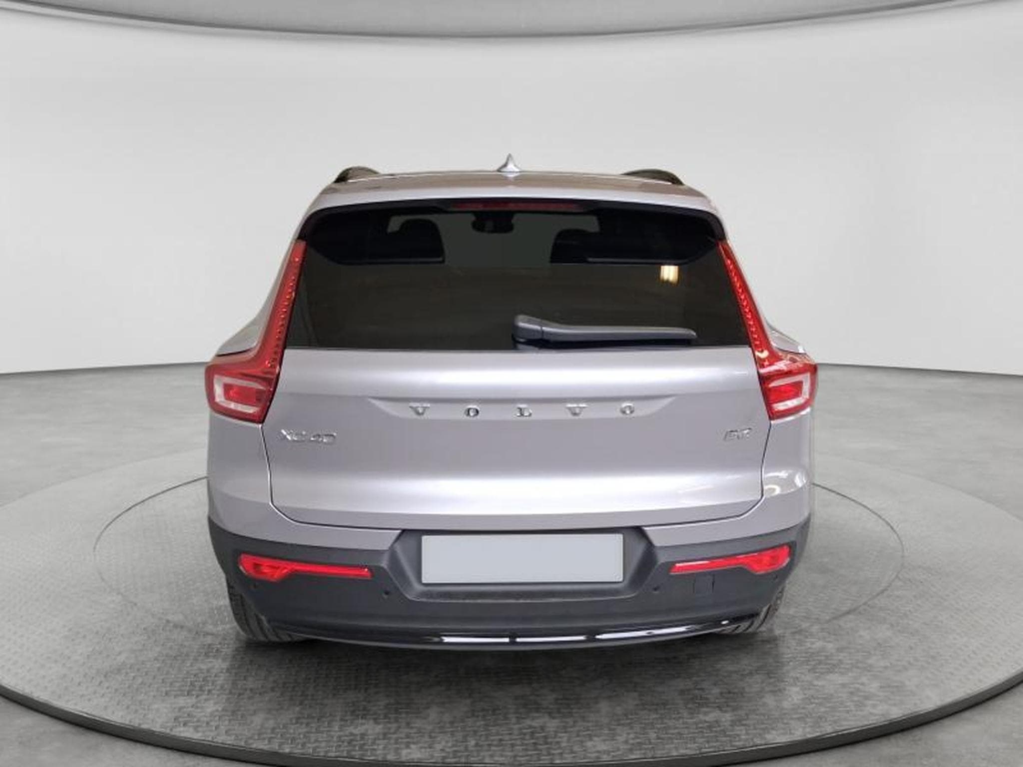 Volvo XC40 Dark (2026) - Photo 16