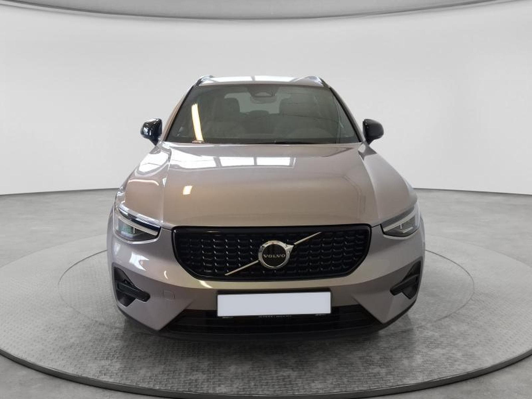 Volvo XC40 Dark (2026) - Photo 21