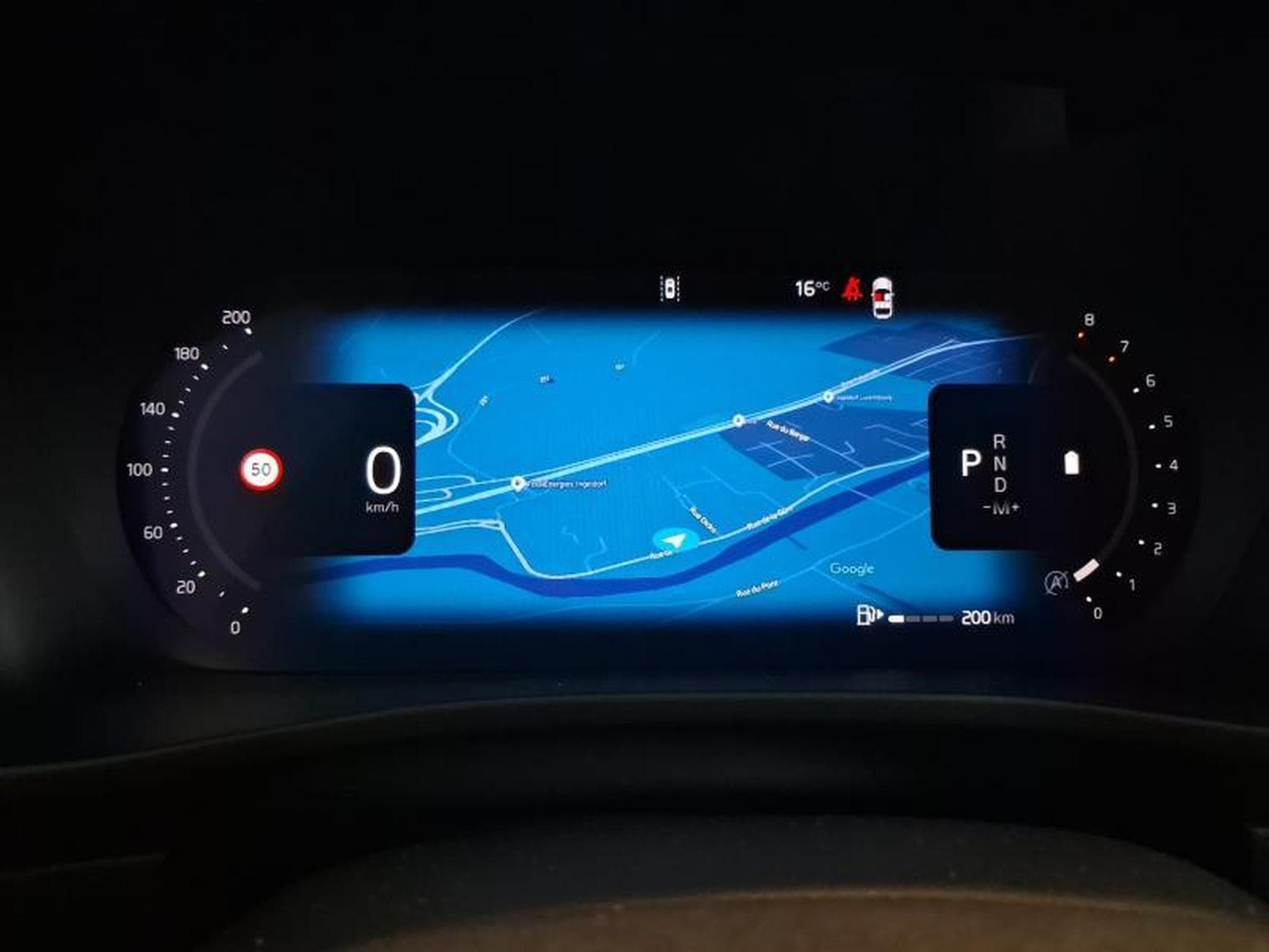 Volvo XC40 Dark (2026) - Photo 5