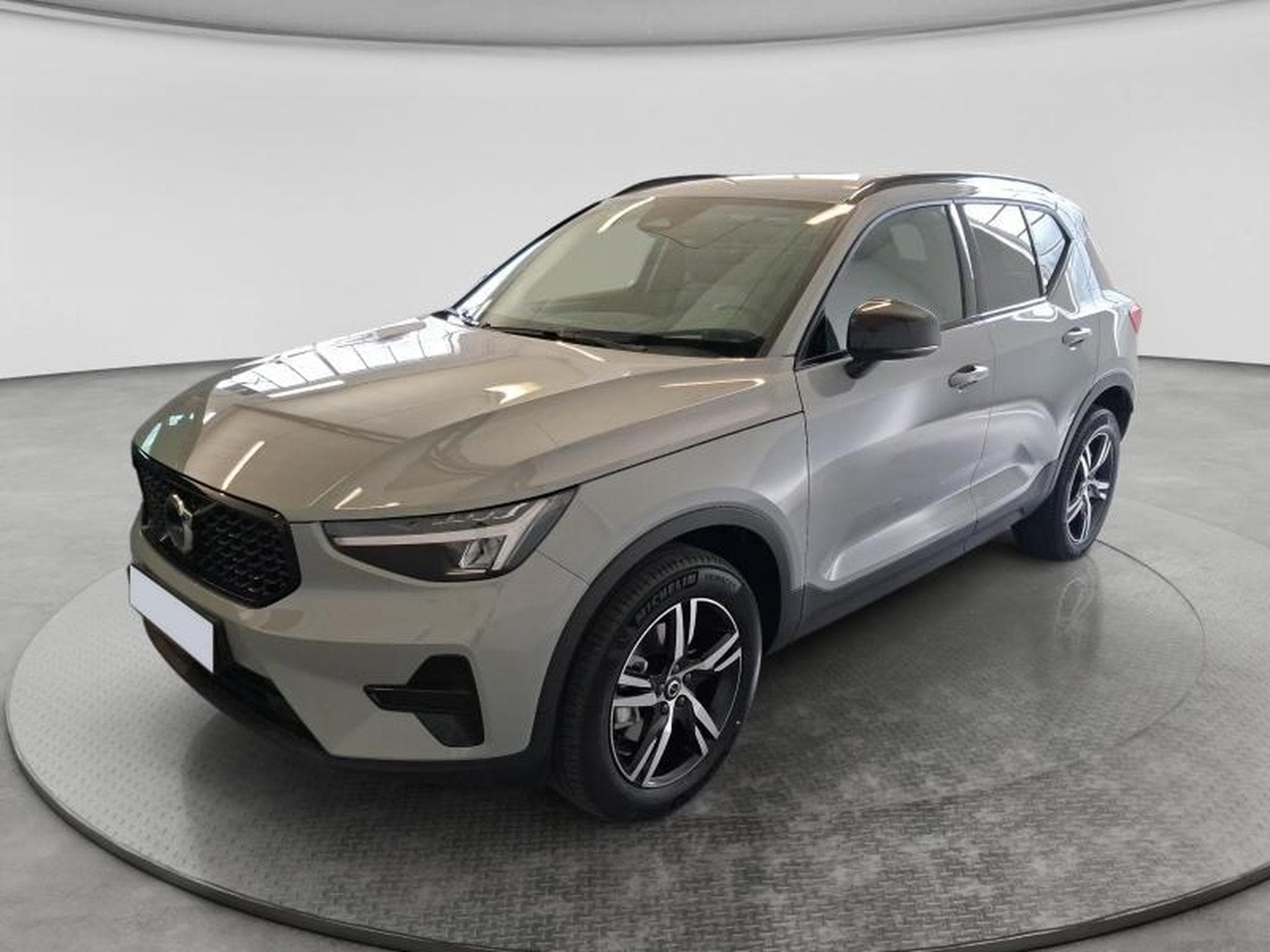 Volvo XC40 Dark (2026) - Photo 1