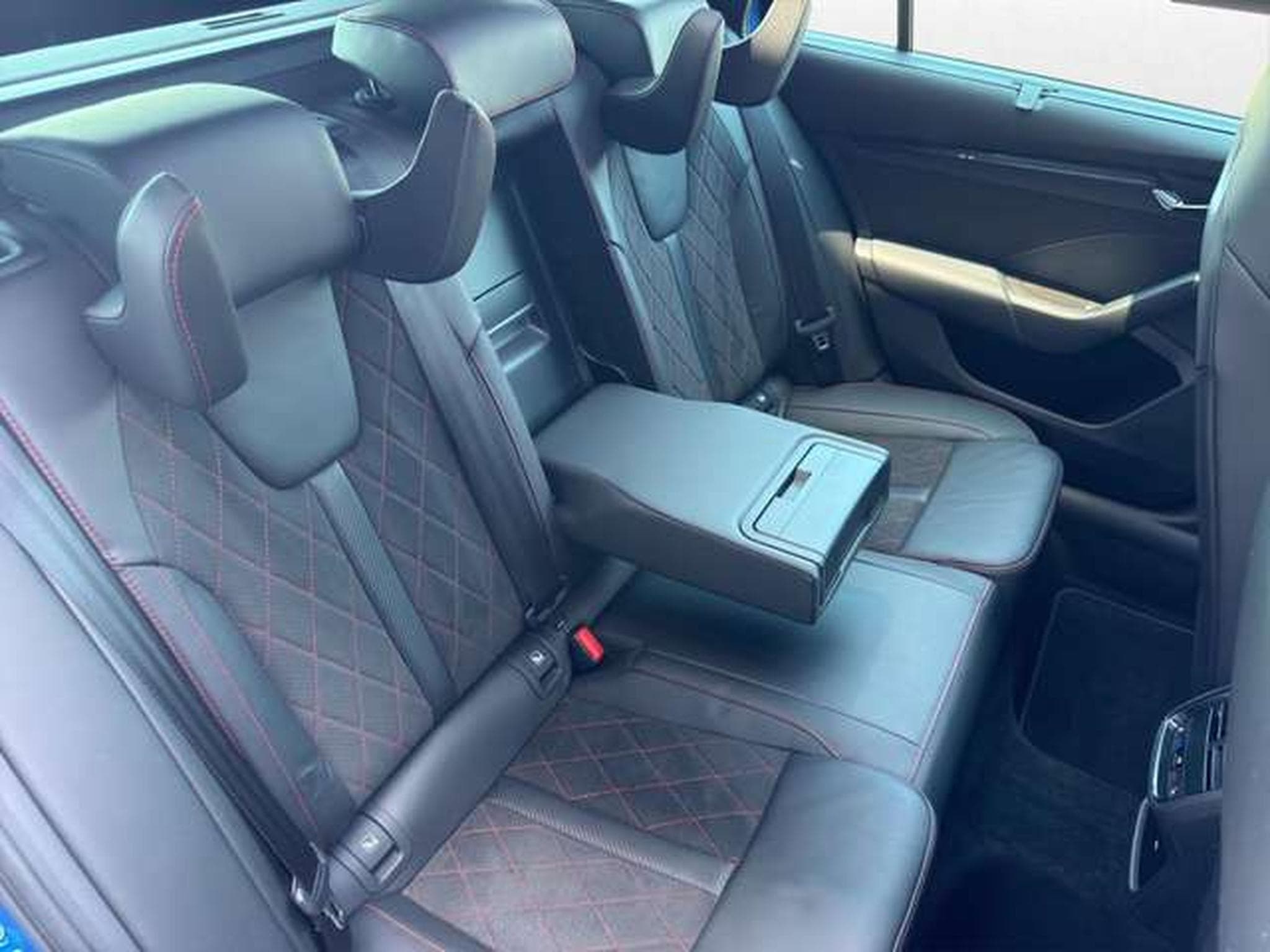 Skoda Octavia Combi RS/360°/Canton/AHK/Standhzg (2023) - Photo 13