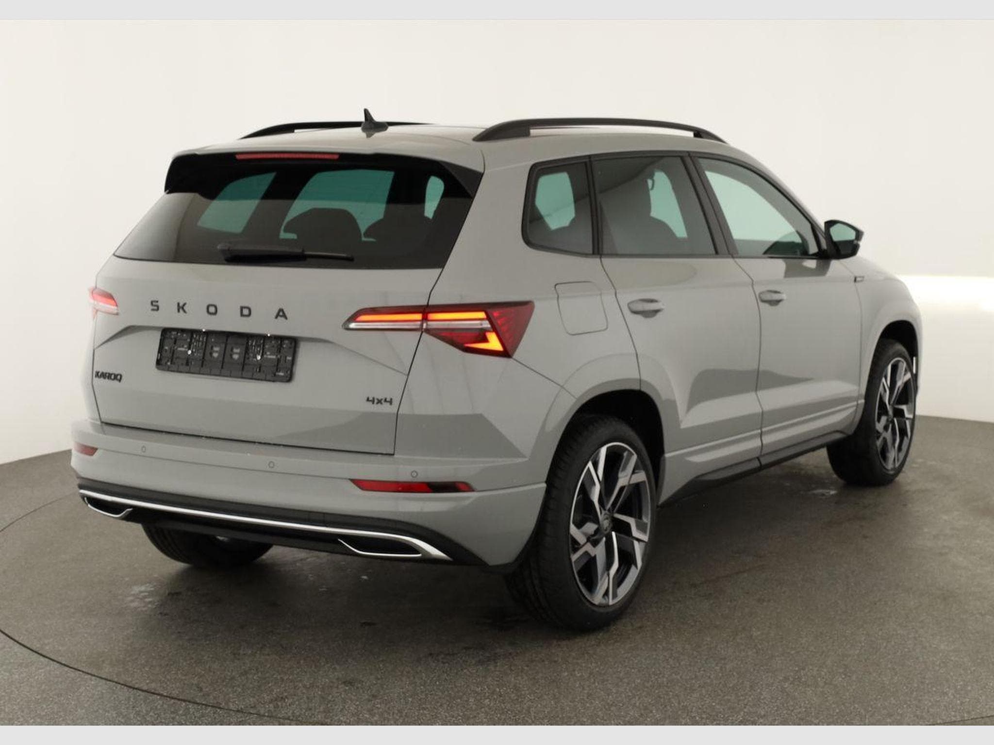 Skoda Karoq Sportline 4x4 (2026) - Photo 2