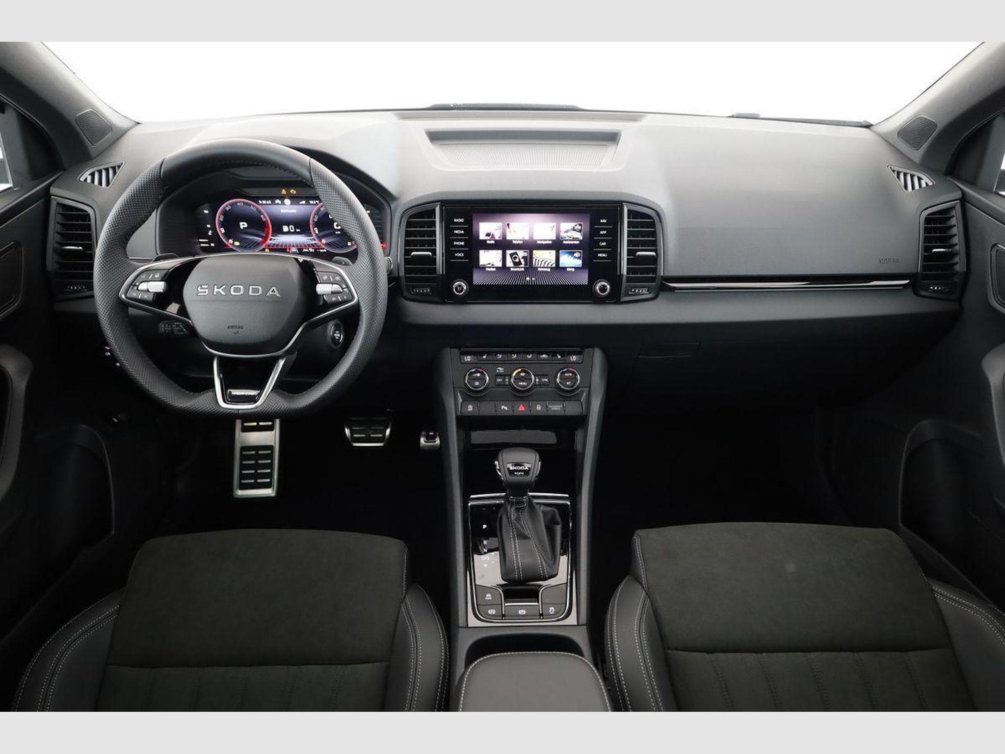 Skoda Karoq Sportline 4x4 (2026) - Photo 4