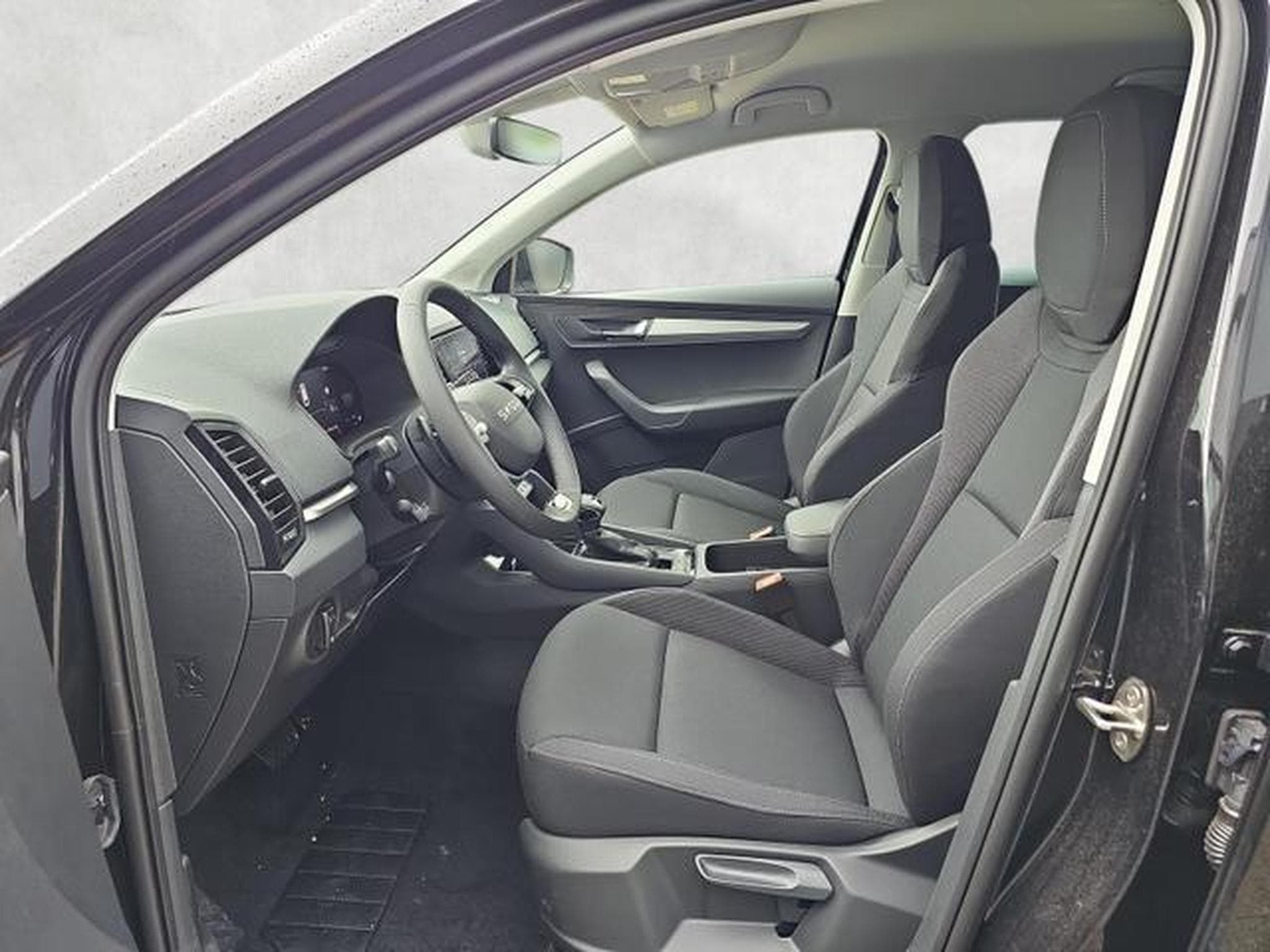 Skoda Karoq Selection (2026) - Photo 9