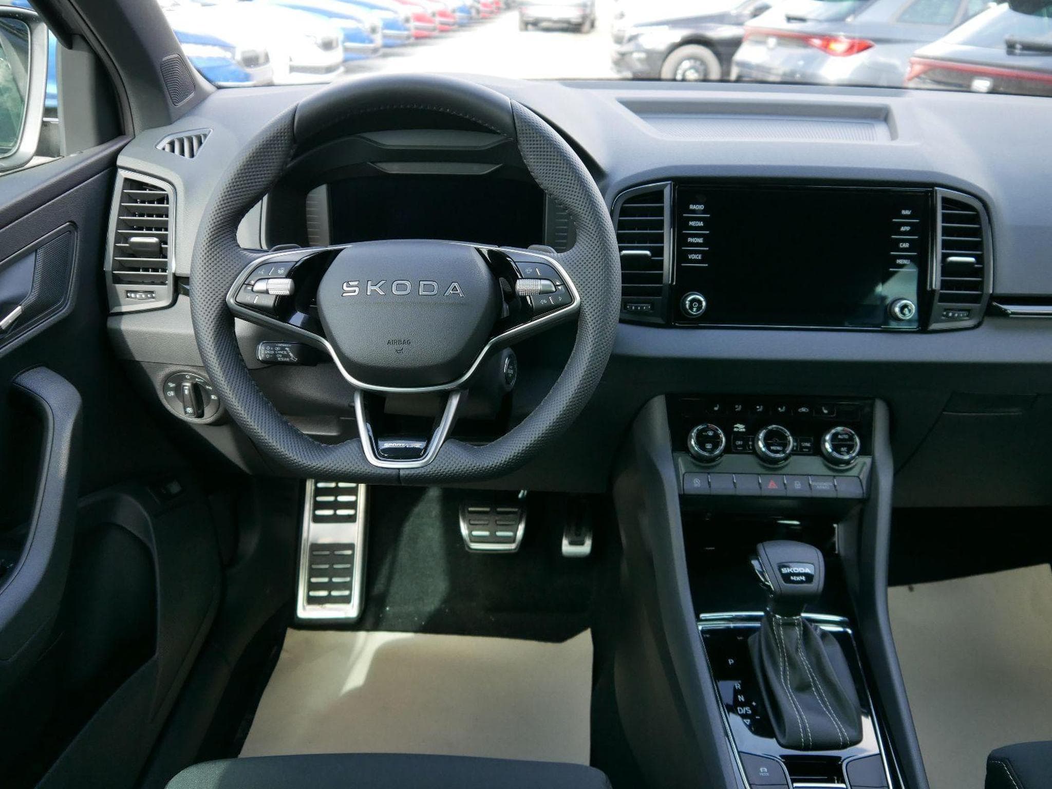 Skoda Karoq Sportline (2026) - Photo 12