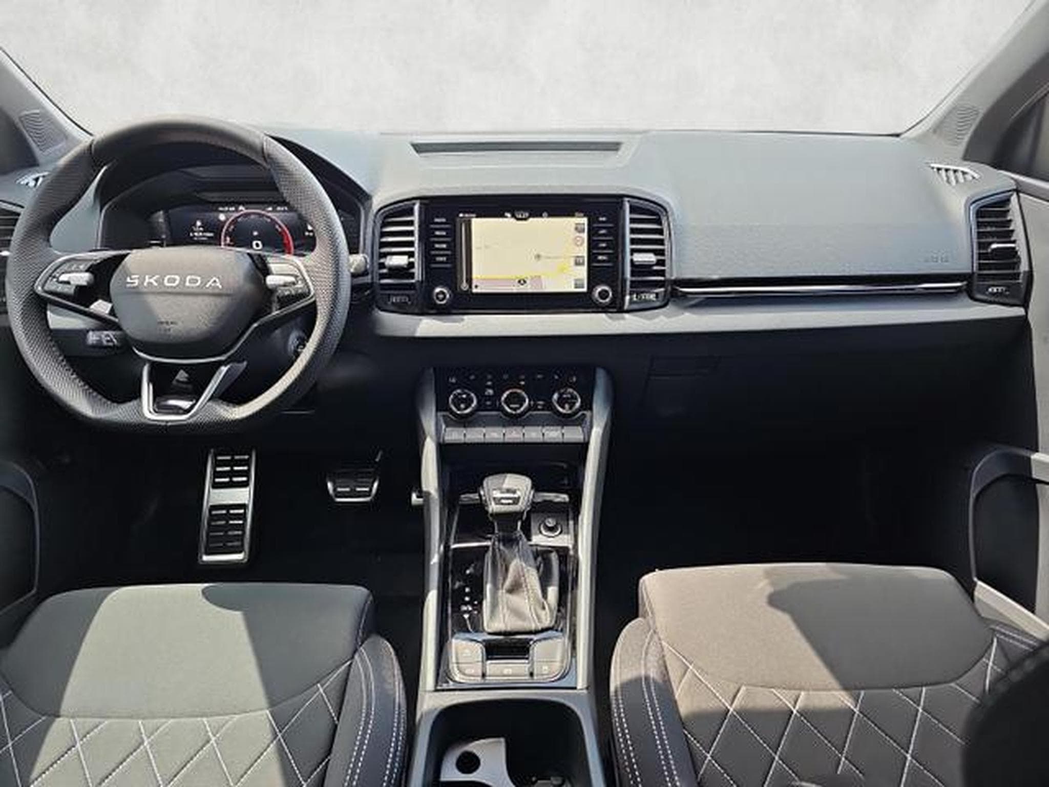 Skoda Karoq Sportline 4x4 (2026) - Photo 11