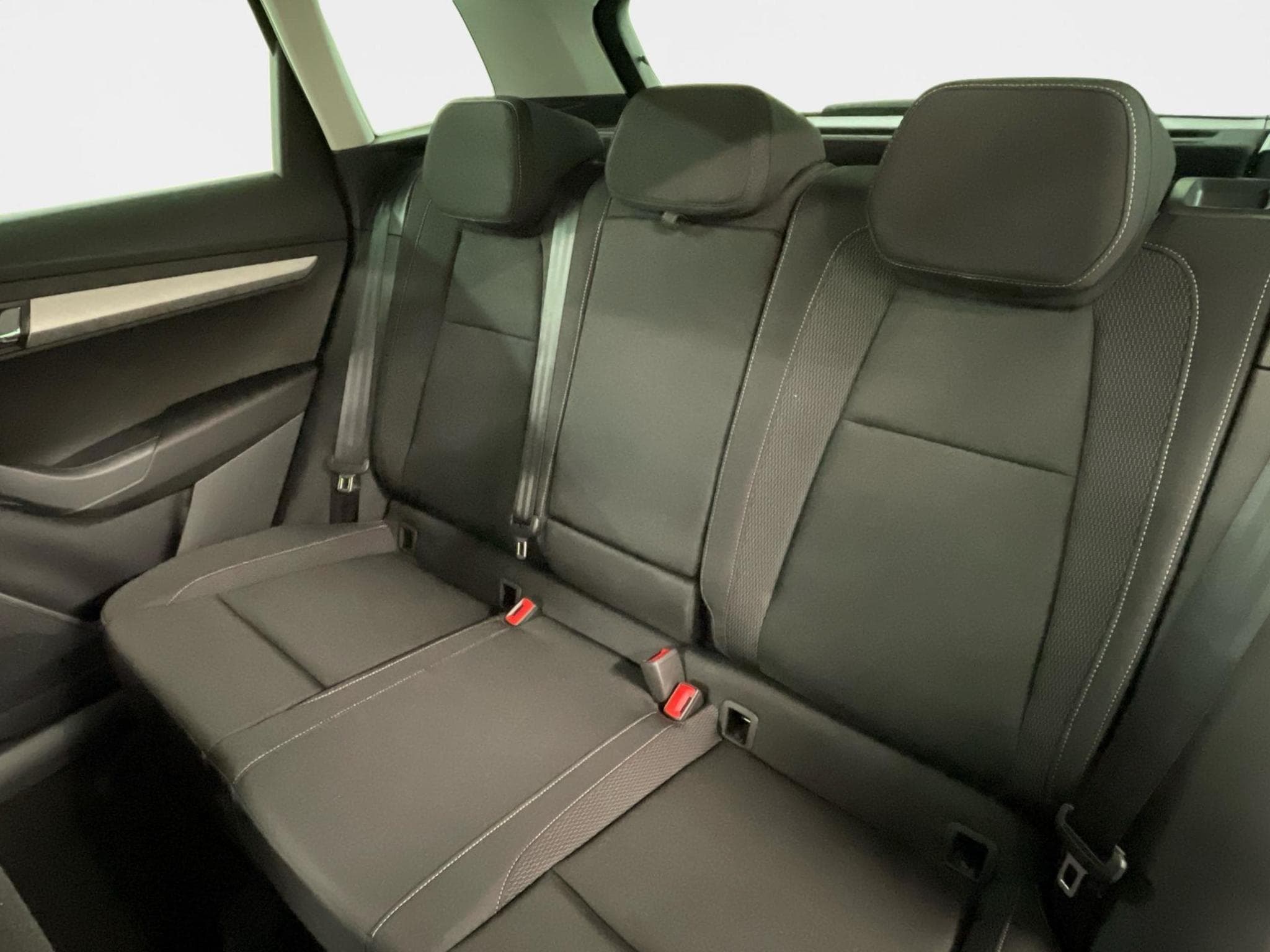 Skoda Karoq Selection (2026) - Photo 13