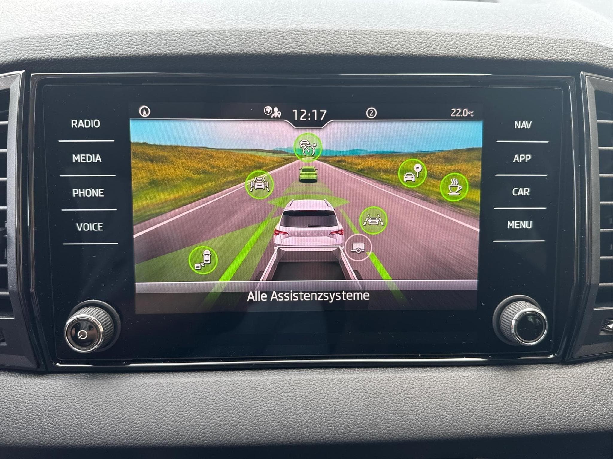 Skoda Karoq Selection (2026) - Photo 10