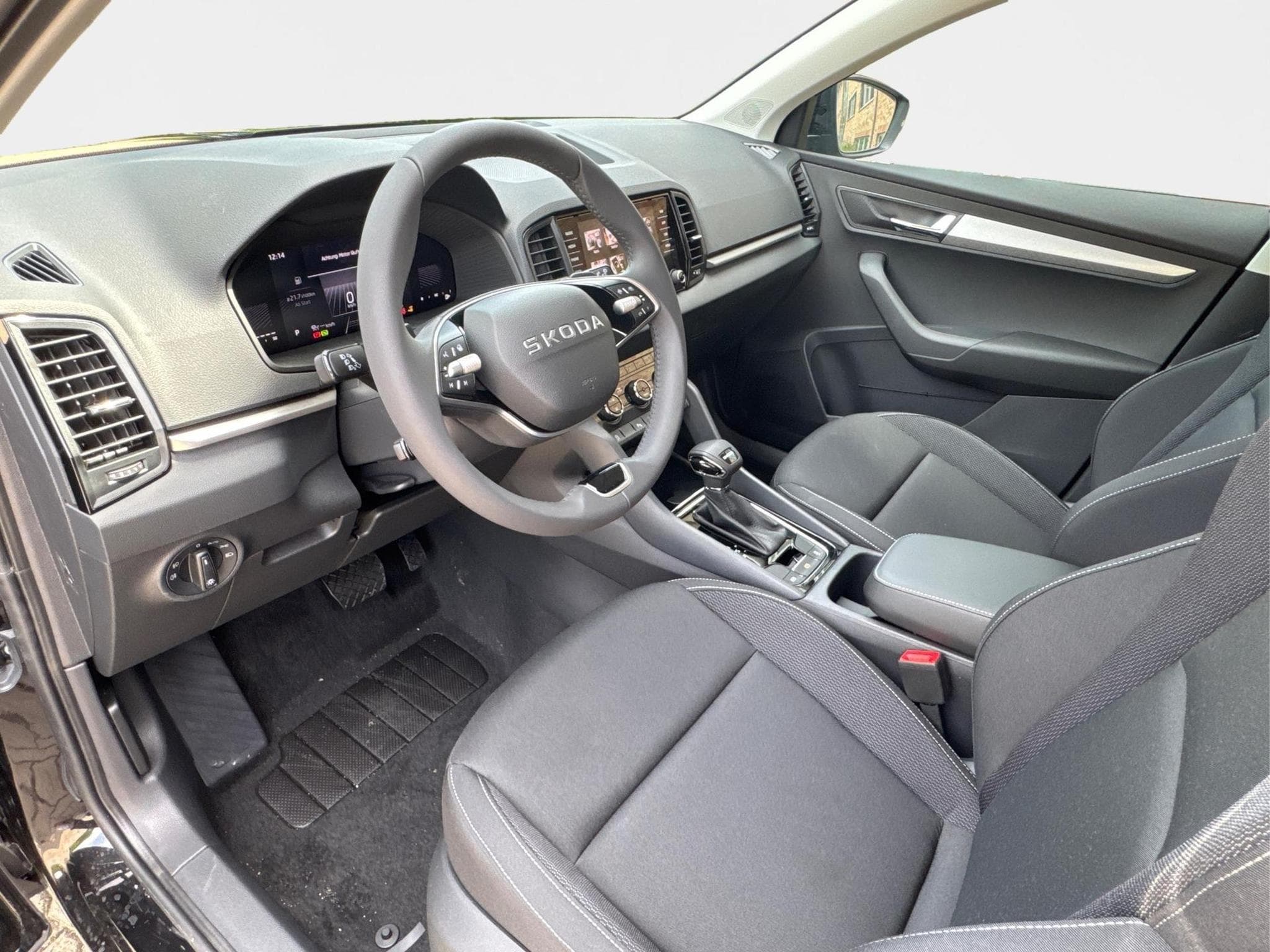 Skoda Karoq Selection (2026) - Photo 22
