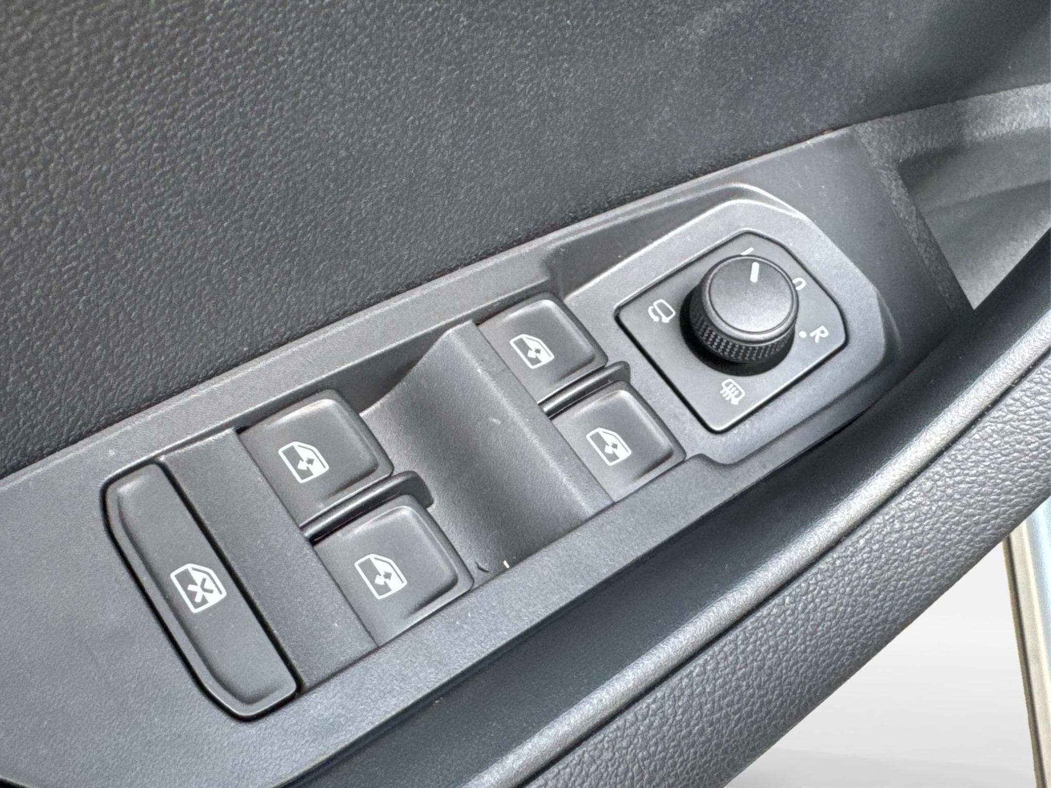 Skoda Karoq Selection (2026) - Photo 16