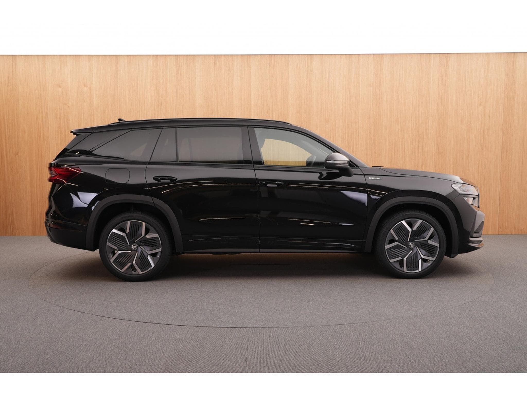 Skoda Kodiaq Sportline 2.0 TDI DSG 4X4 142kW-193CV - Attelage - (2025) - Photo 10