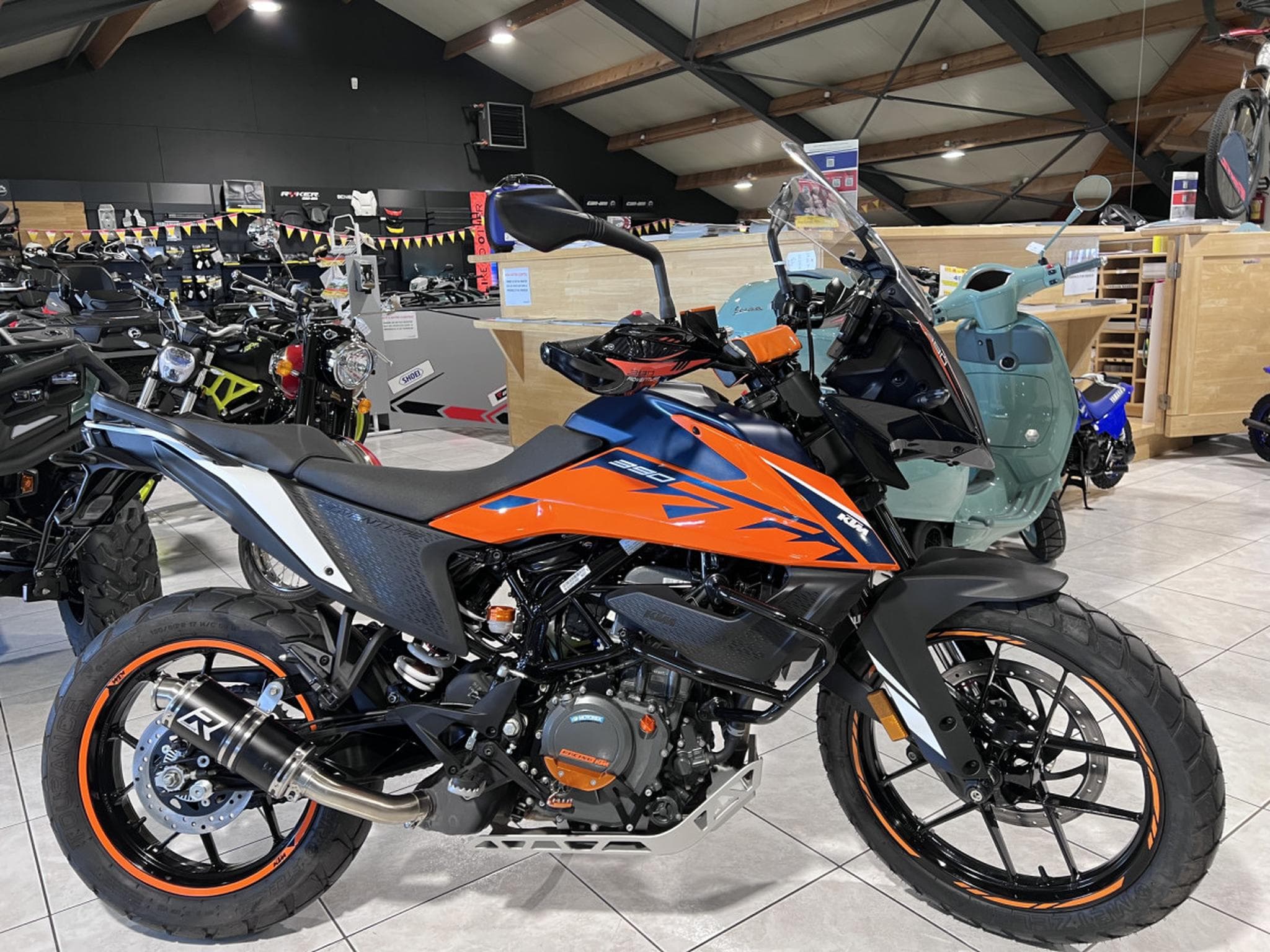 KTM 390 Duke + Roues off Road offerts (2024) - Photo 1