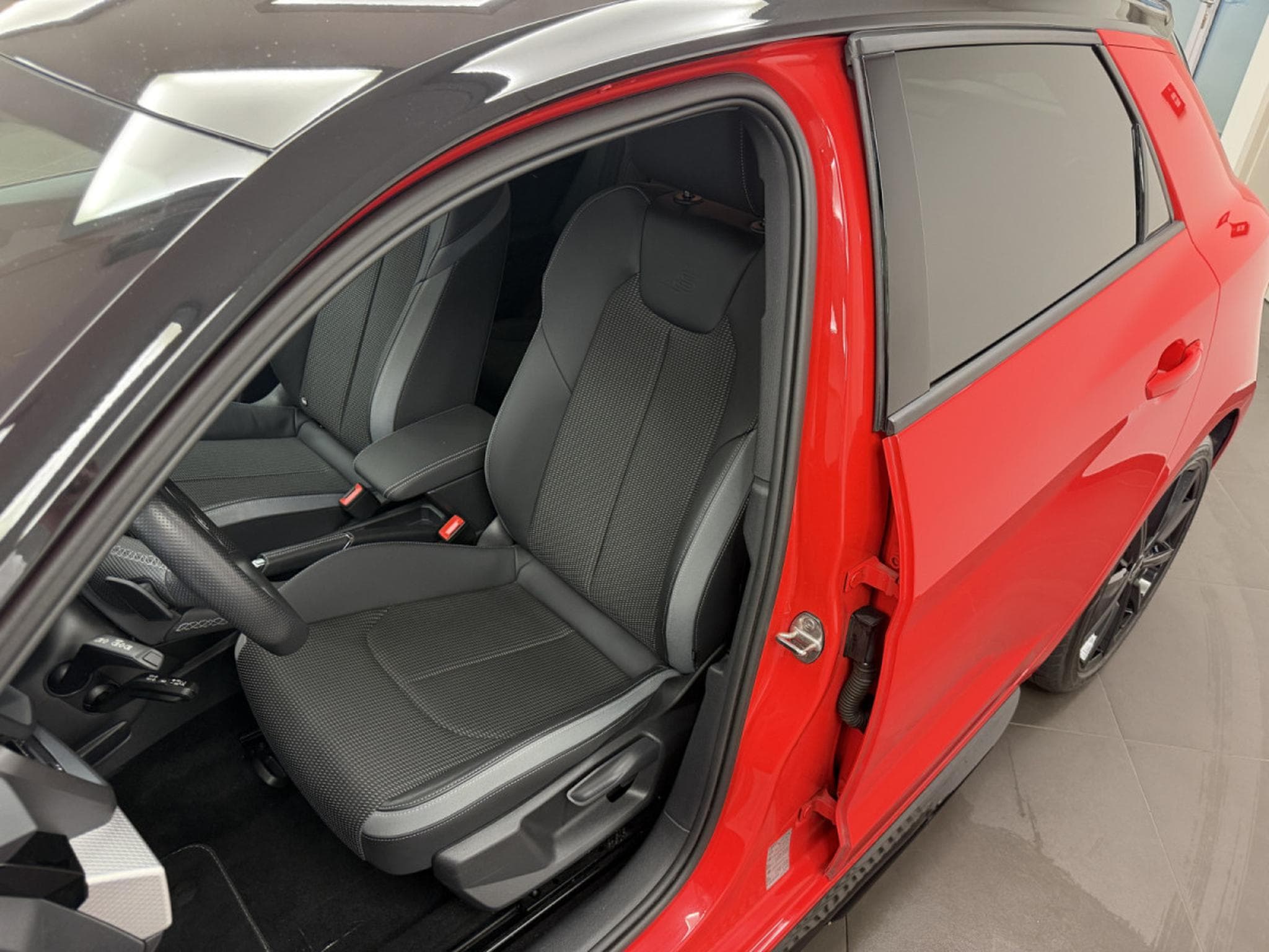 Audi A1 Sportback S line 40 TFSI 207 CV / 152 kW  S tronic (2023) - Photo 2