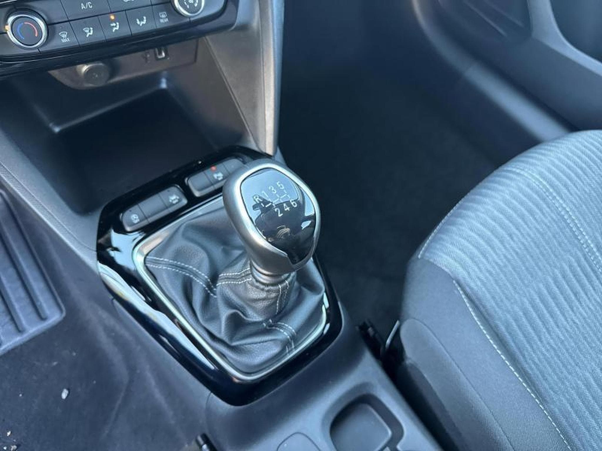 Opel Corsa F Edition (2023) - Photo 19