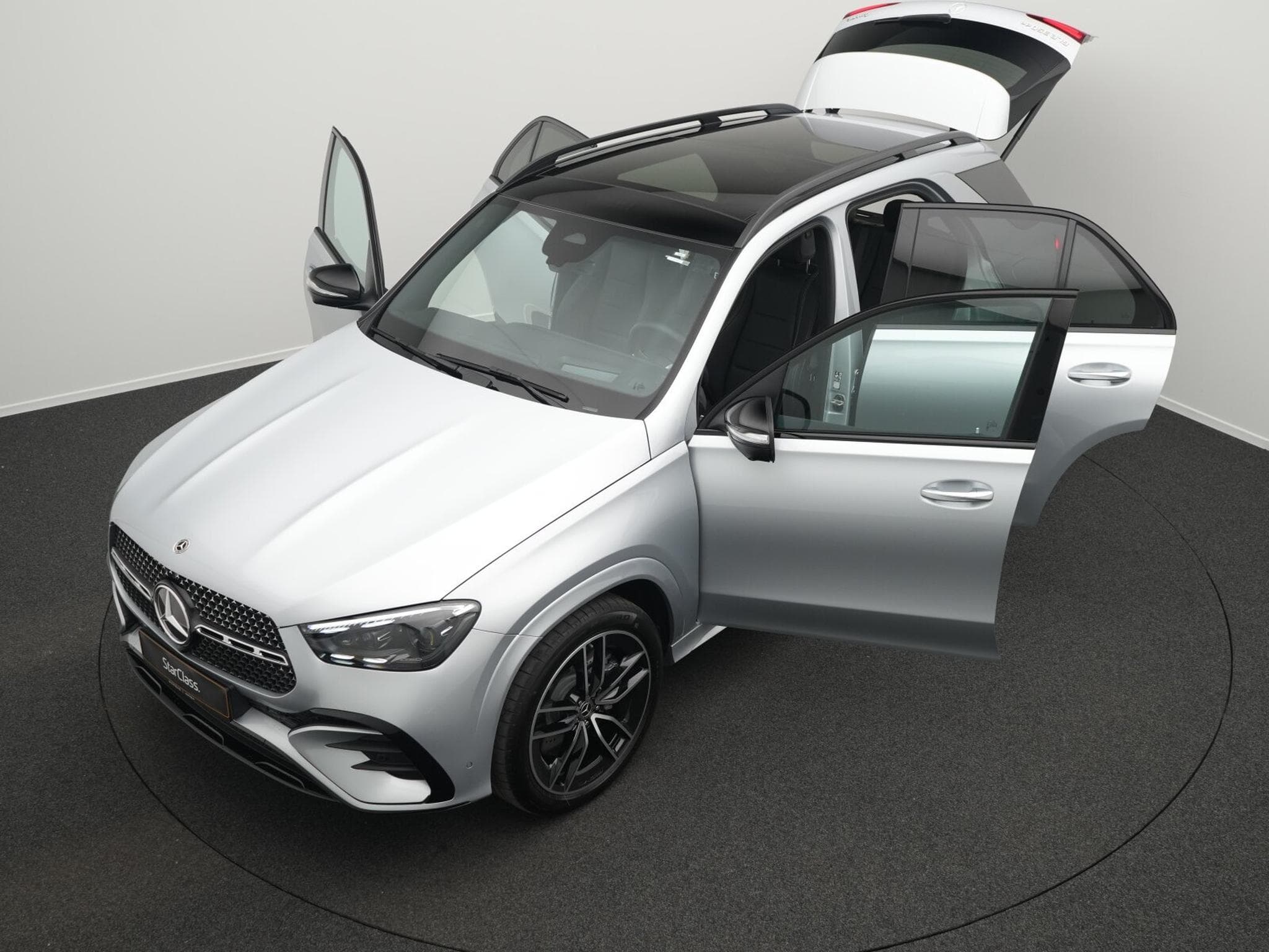 Mercedes GLE 350 de 4MATIC Pano+Multi+22"+Memo+Burm (2025) - Photo 12