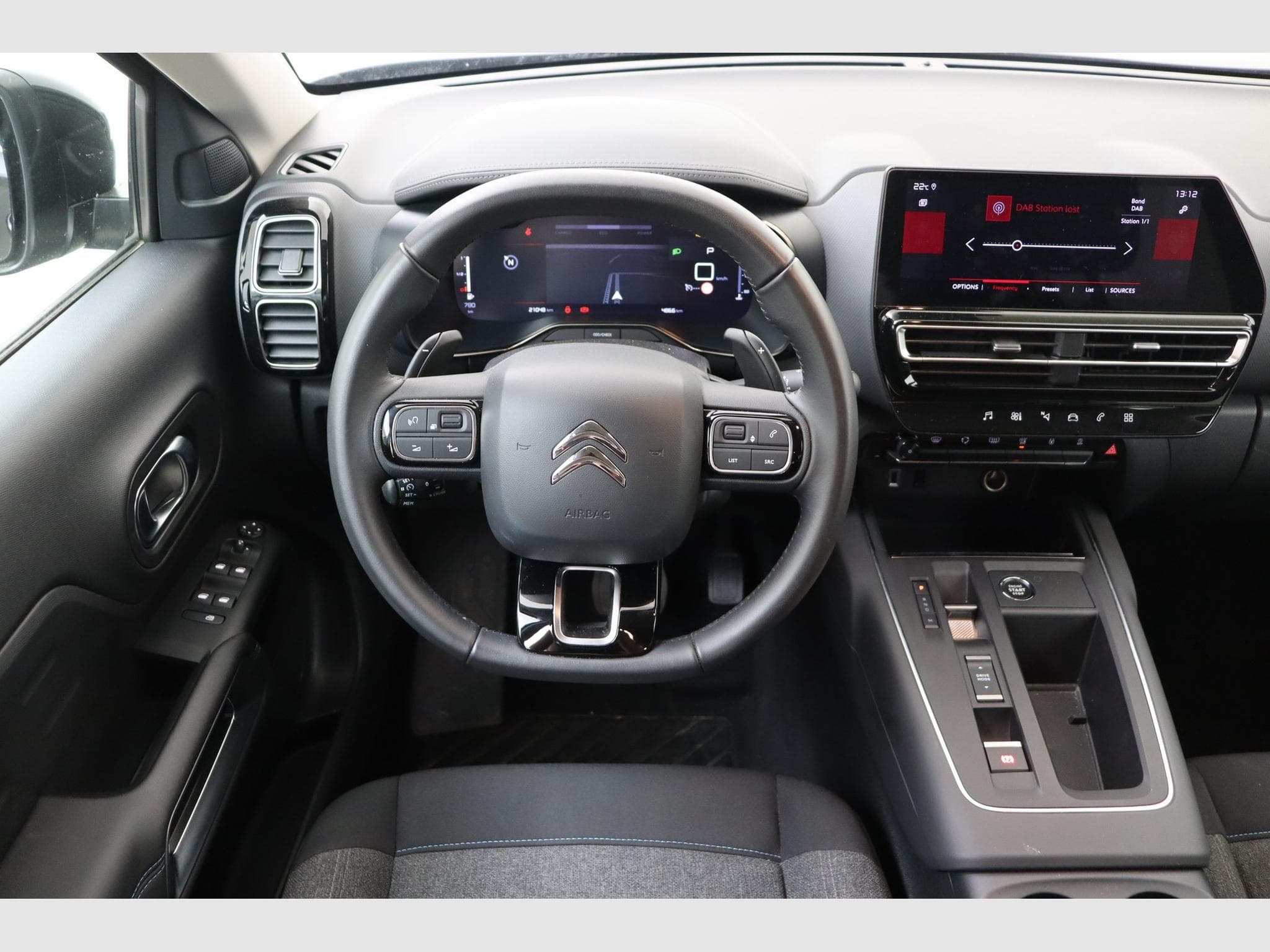 Citroen C5 AIRCROSS Plus (2025) - Photo 11