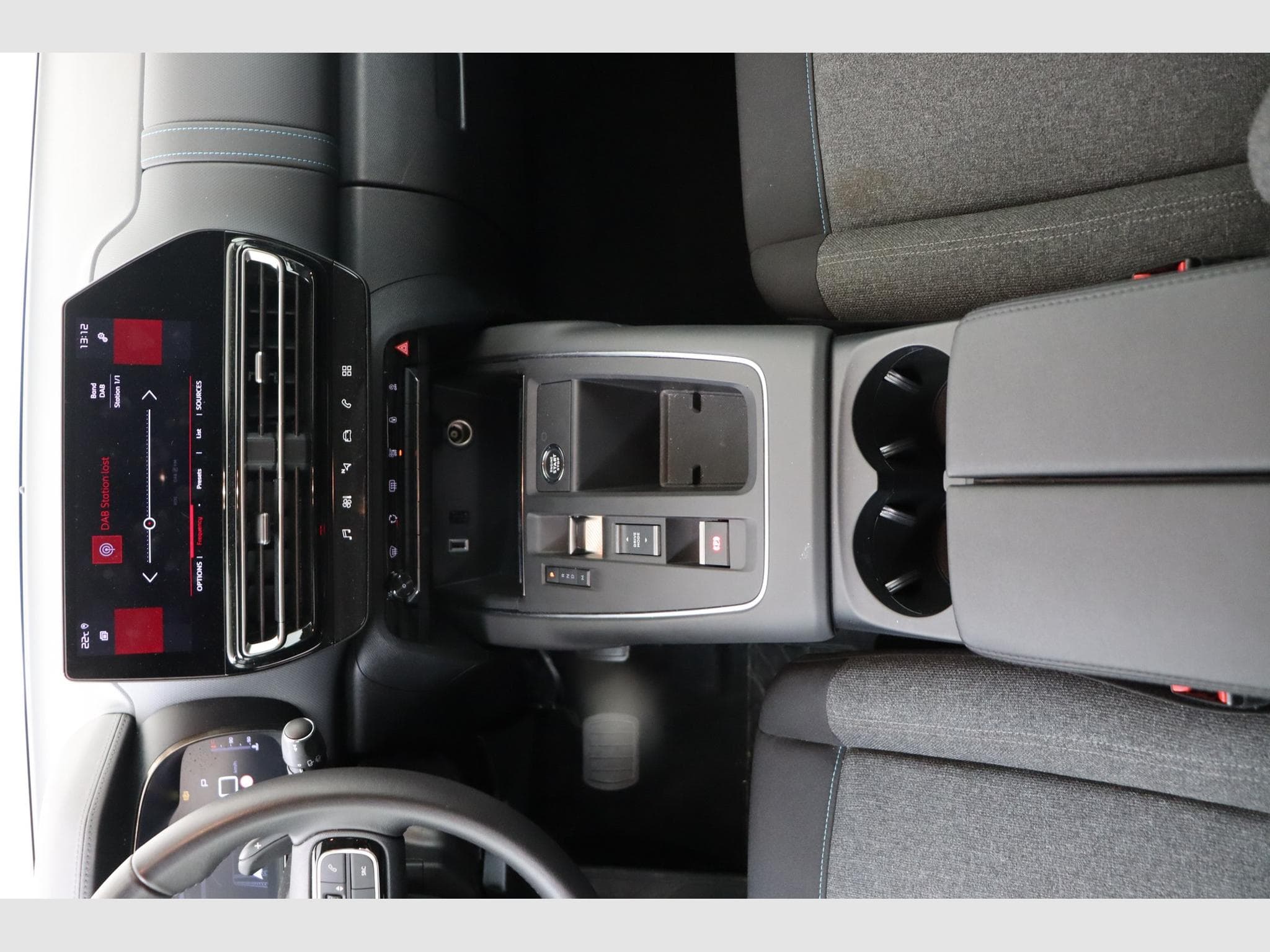 Citroen C5 AIRCROSS Plus (2025) - Photo 12
