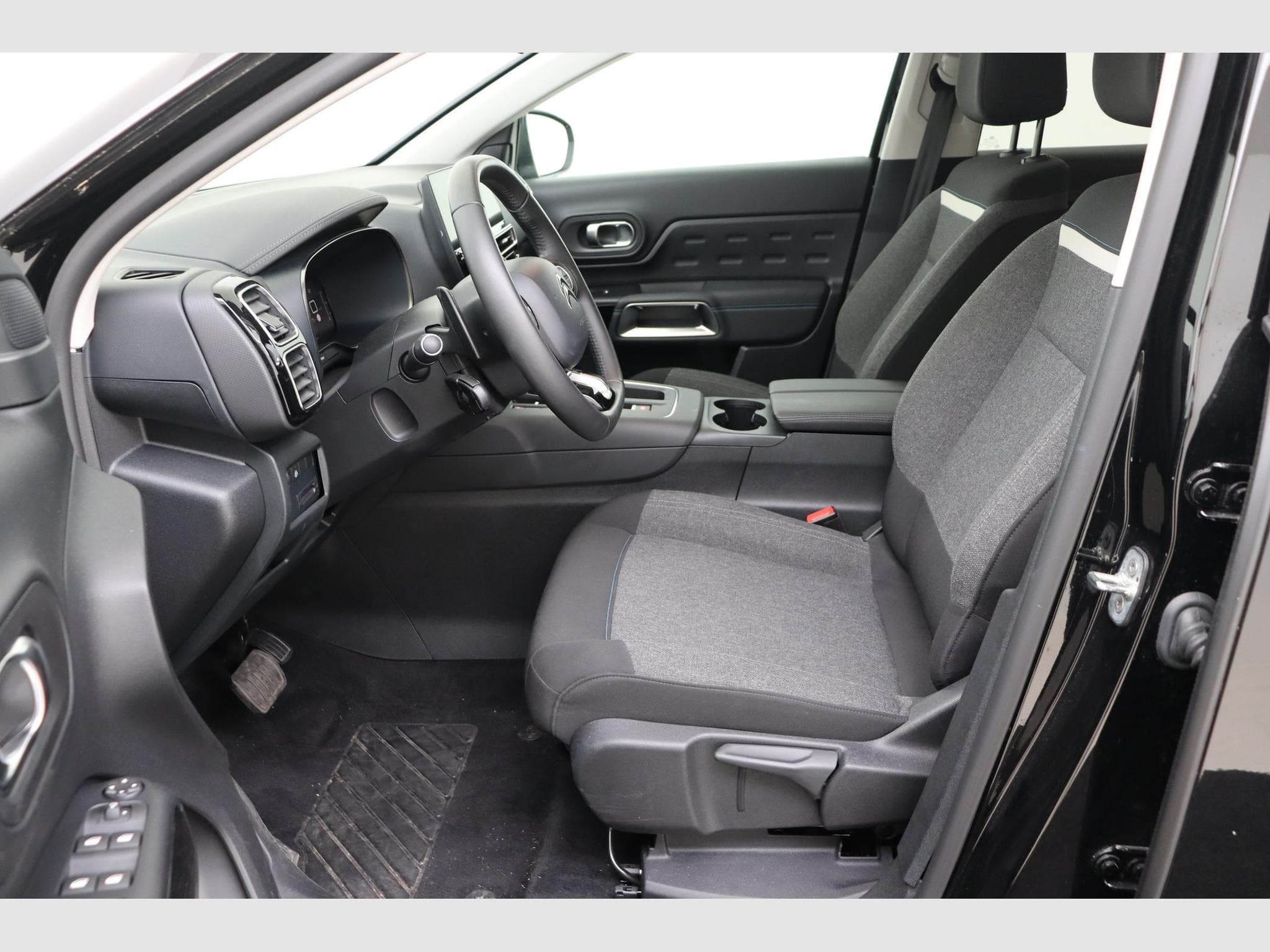 Citroen C5 AIRCROSS Plus (2025) - Photo 13